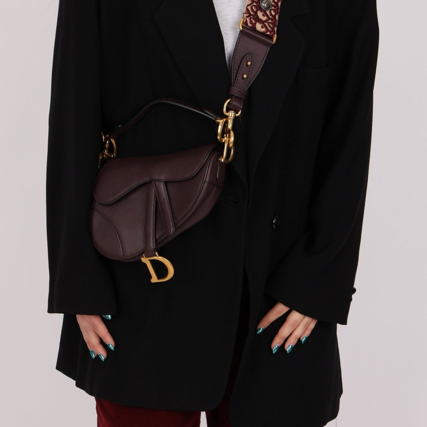 Dior 2019 Bordeaux Grain Mini Saddle GHW w/ Dior Guitar Strap - FashioNica