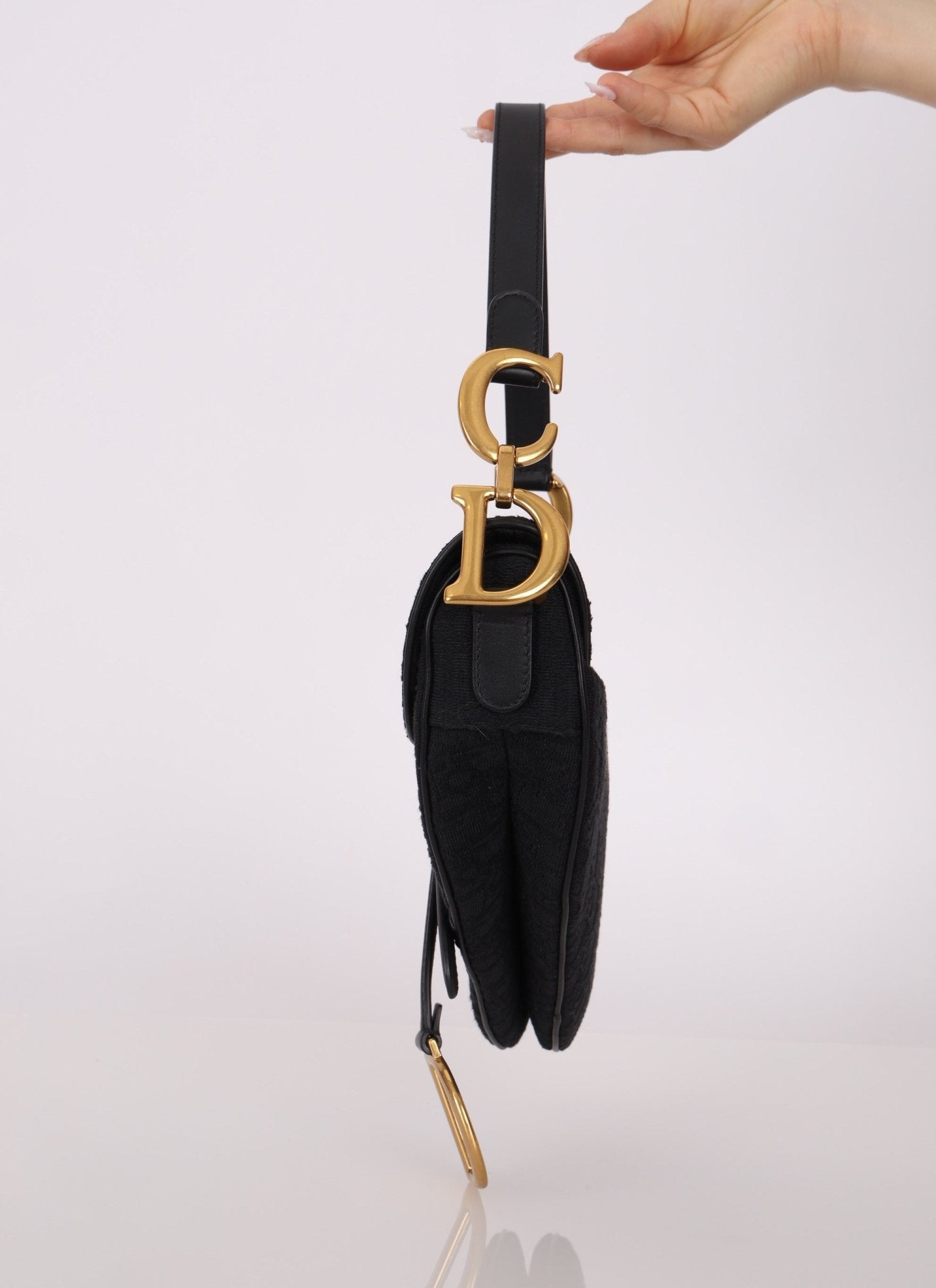 Dior 2019 Oblique Black Medium Saddle w Dior Guitar Strap - FashioNica
