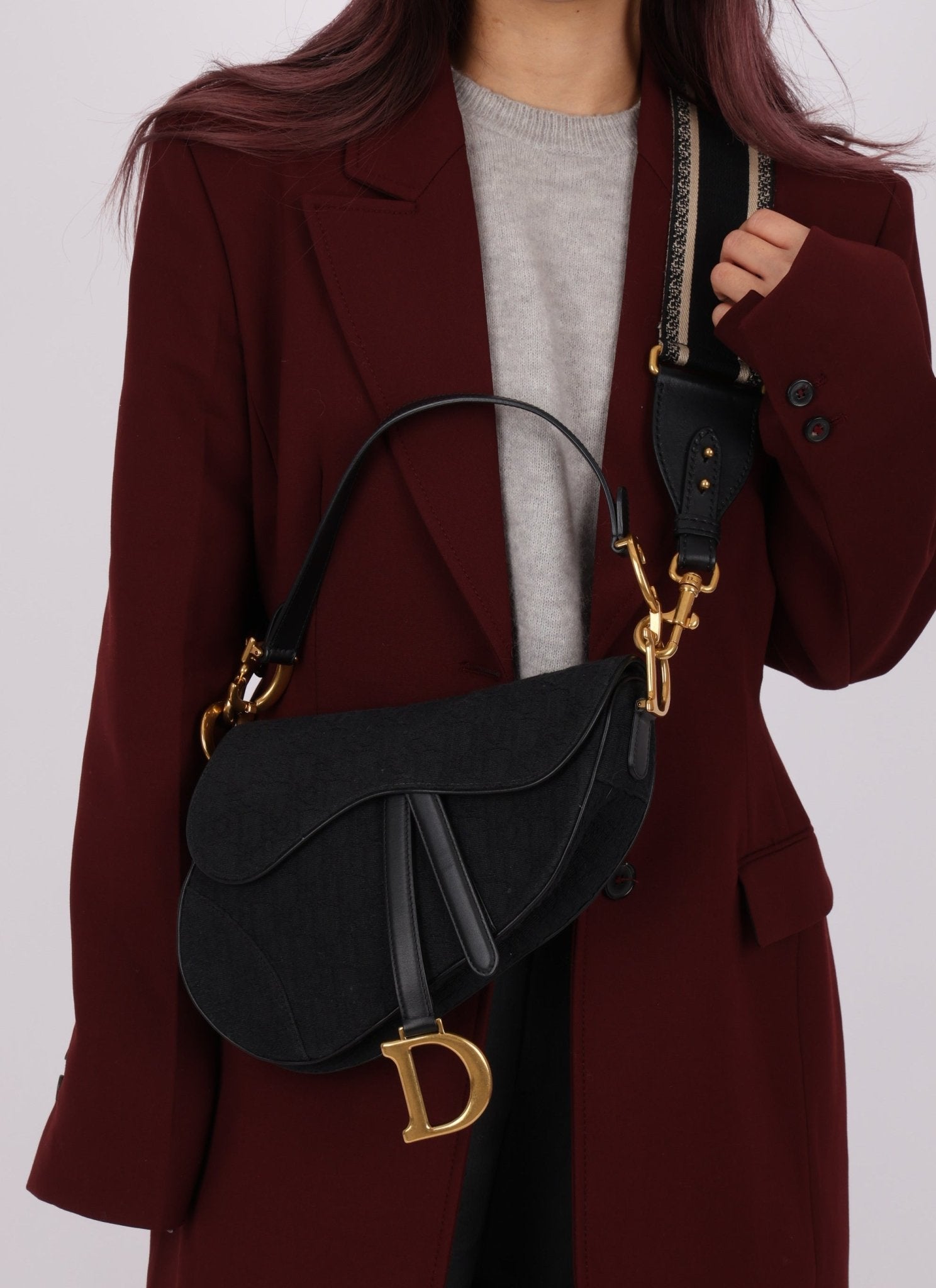 Dior 2019 Oblique Black Medium Saddle w Dior Guitar Strap - FashioNica