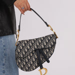 Dior 2019 Oblique Medium Saddle with Dior Guitar Strap - FashioNica