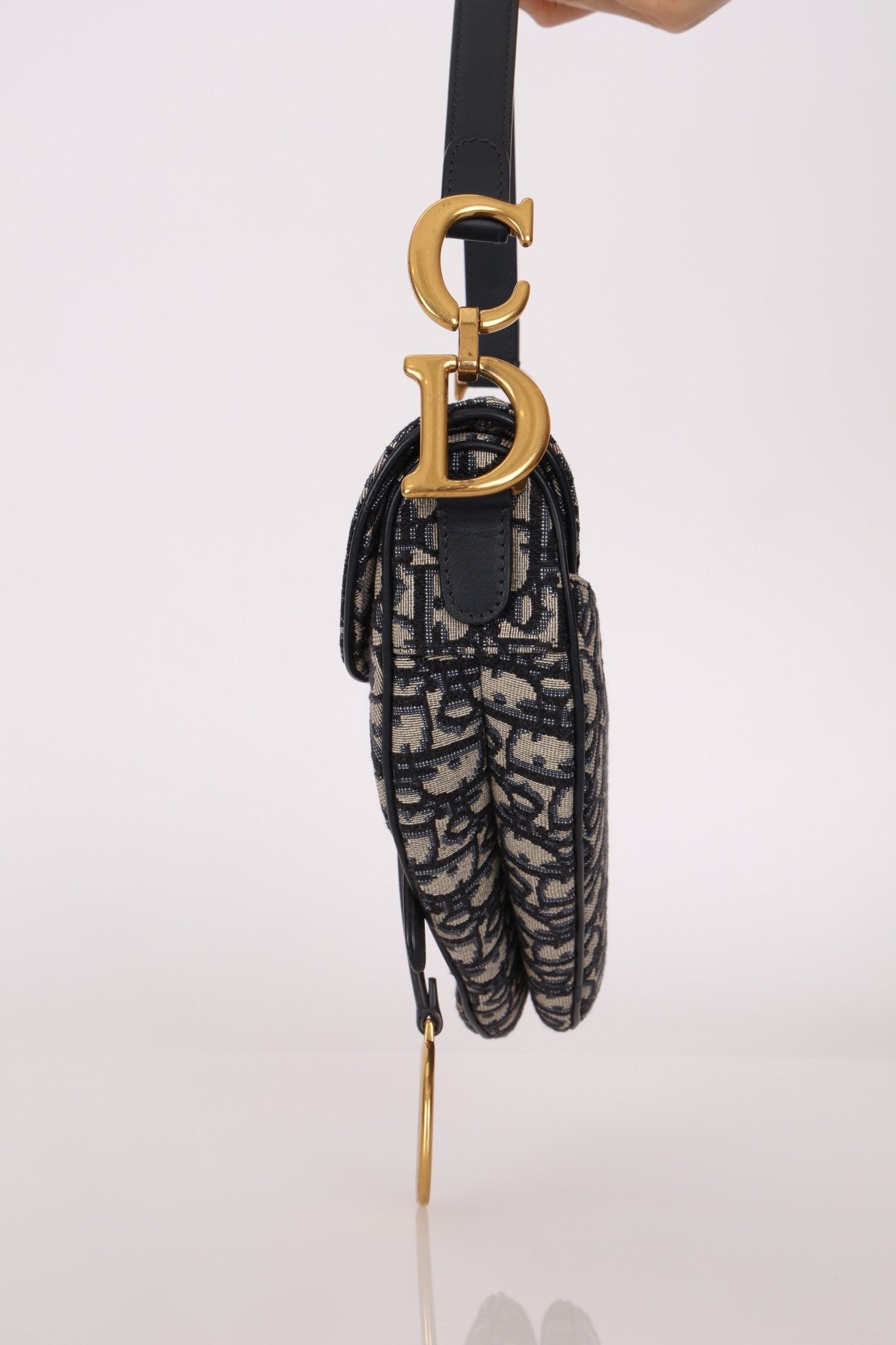 Dior 2019 Oblique Medium Saddle with Dior Guitar Strap - FashioNica