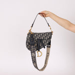 Dior 2019 Oblique Medium Saddle with Dior Guitar Strap - FashioNica