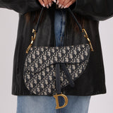 Dior 2019 Oblique Medium Saddle with Dior Guitar Strap - FashioNica