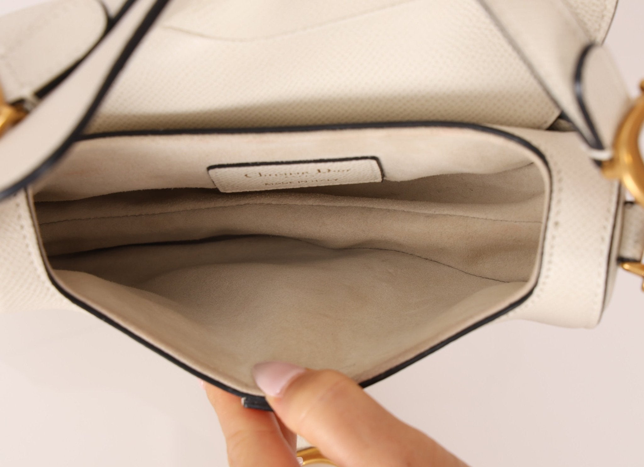 Dior 2020 Grained Calfskin White Mini Saddle - FashioNica