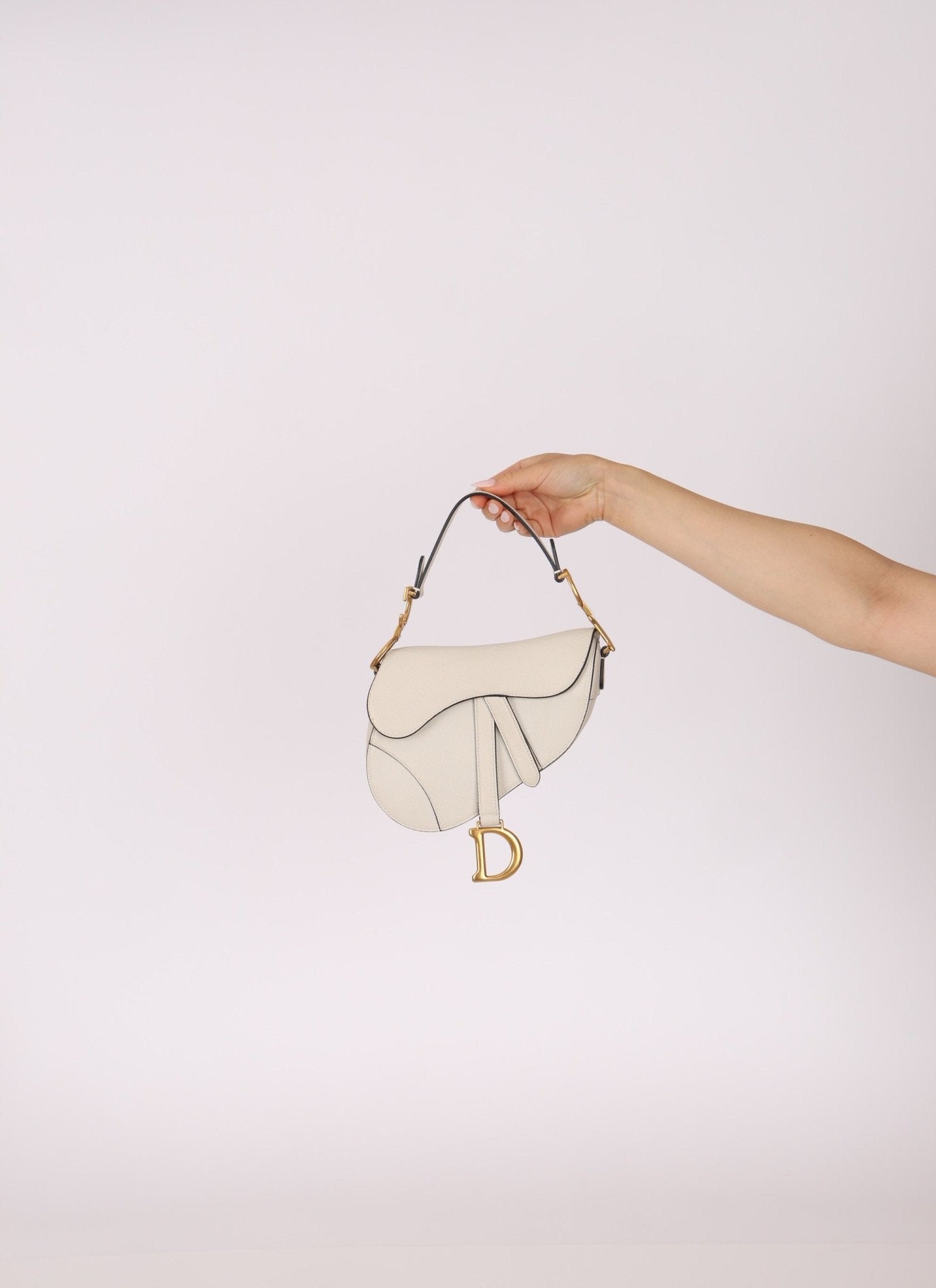 Dior 2020 Grained Calfskin White Mini Saddle - FashioNica