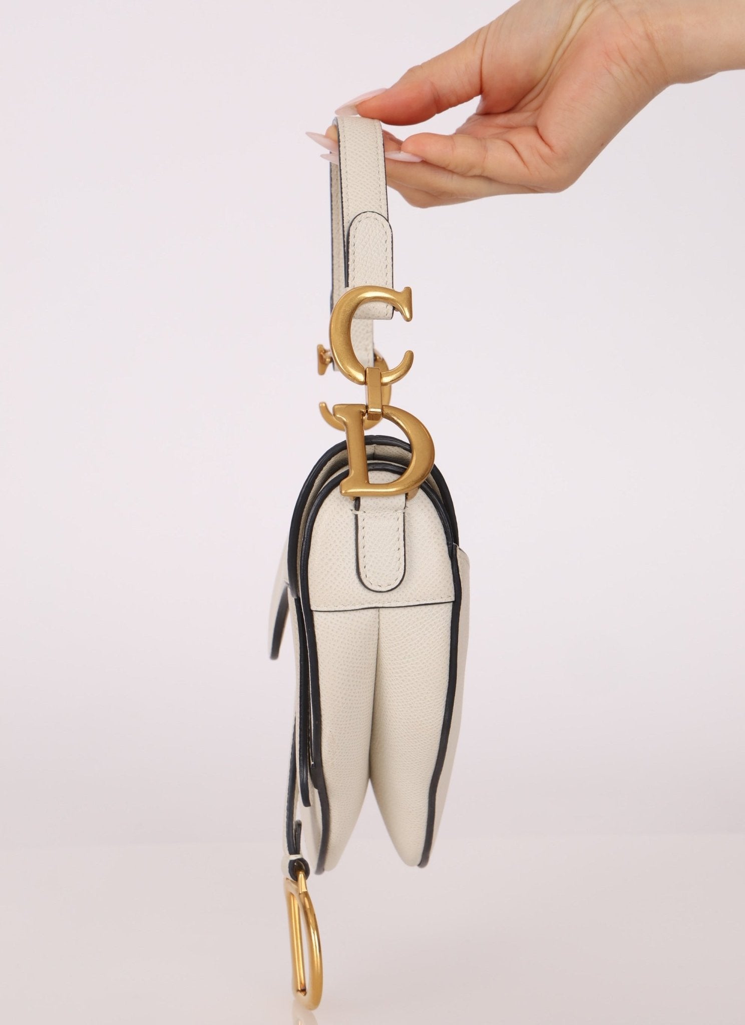 Dior 2020 Grained Calfskin White Mini Saddle - FashioNica