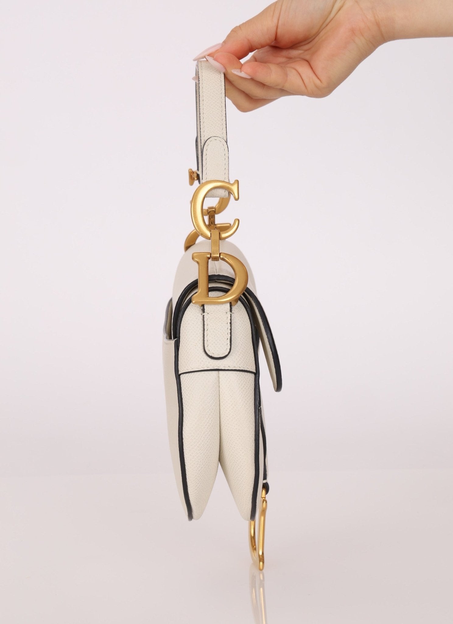 Dior 2020 Grained Calfskin White Mini Saddle - FashioNica