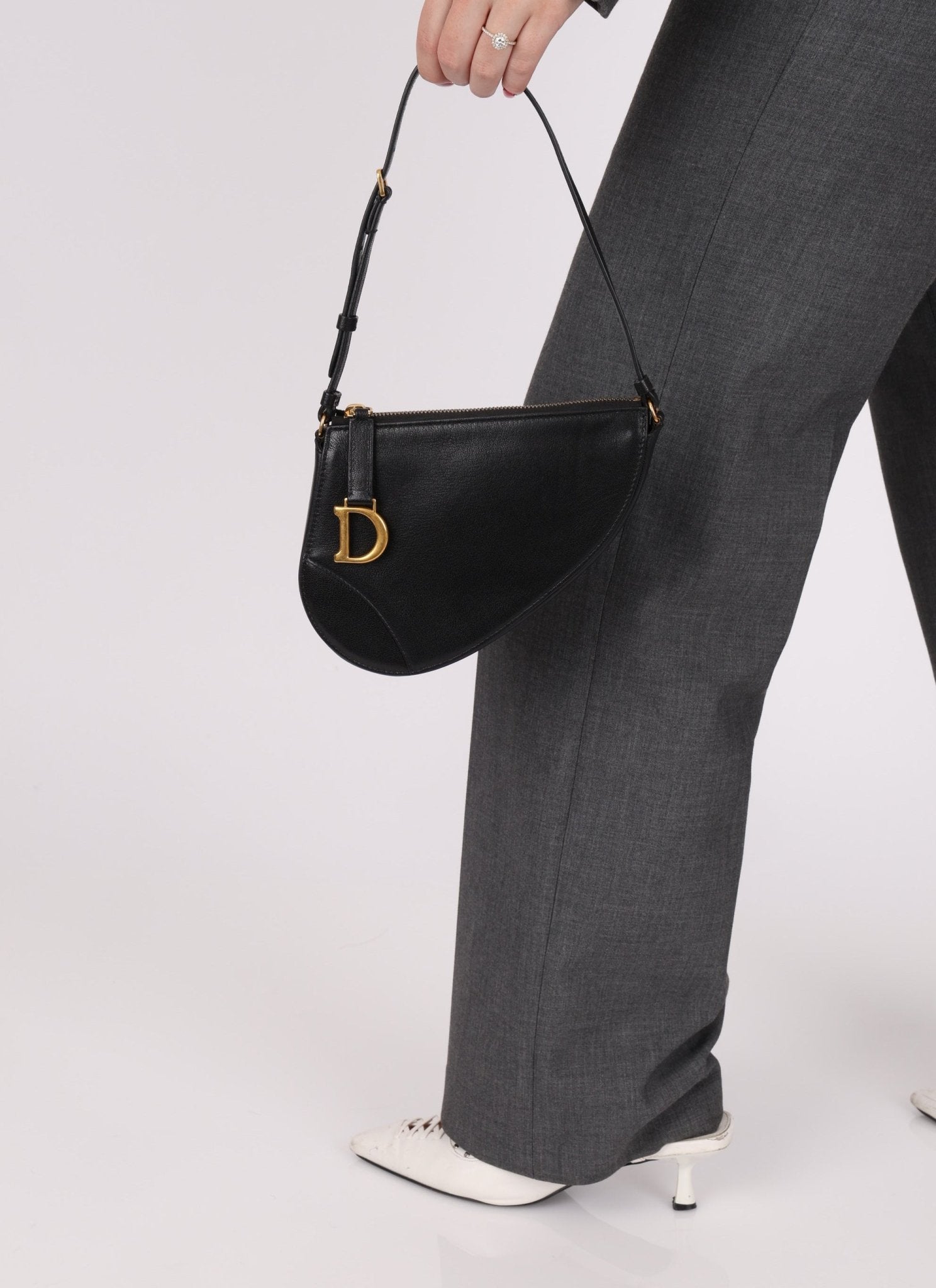 Dior 2023 Black Goatskin Saddle Rodeo Pochette - FashioNica
