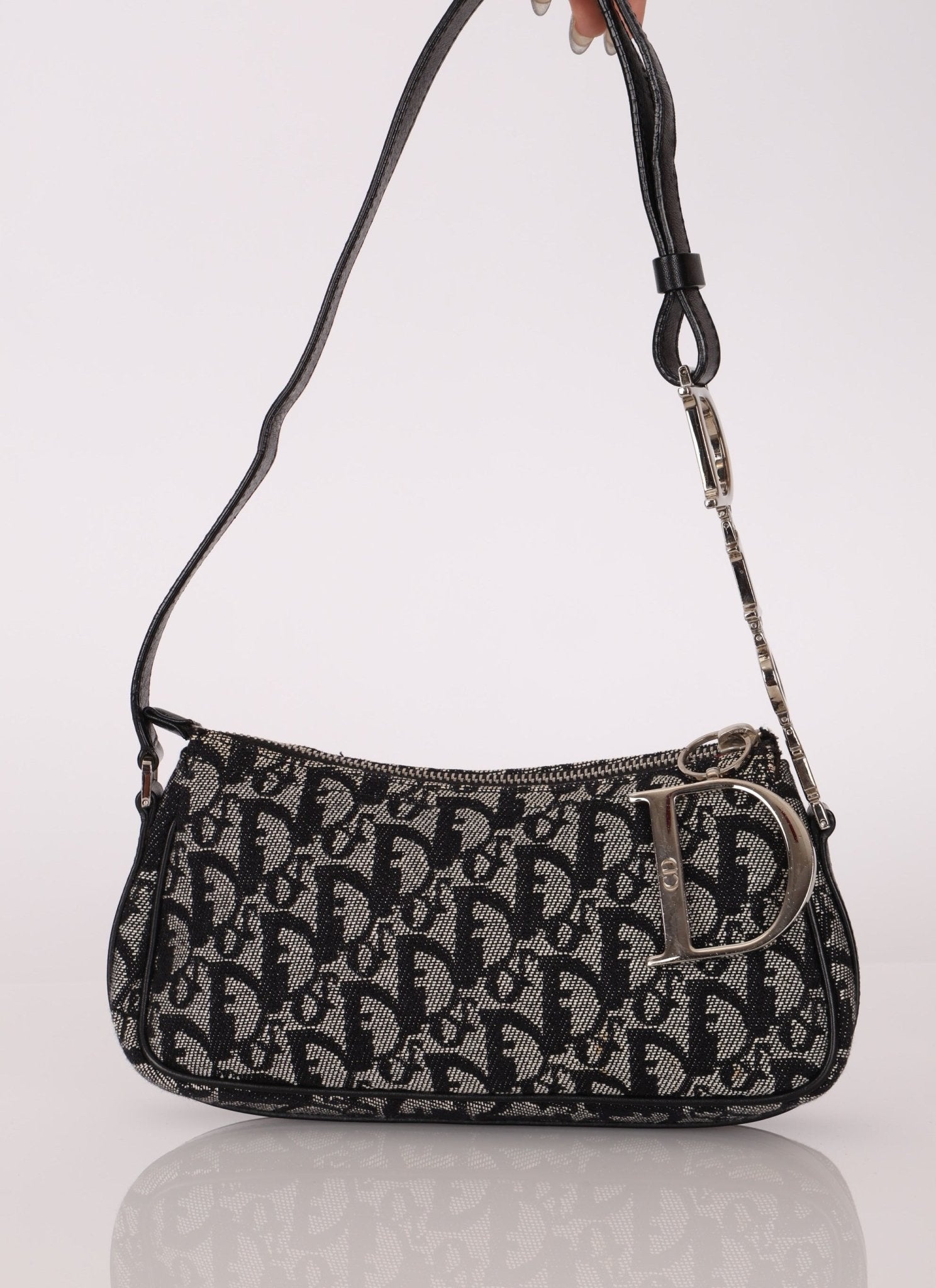 Dior Black Trotter Charm Pochette - FashioNica