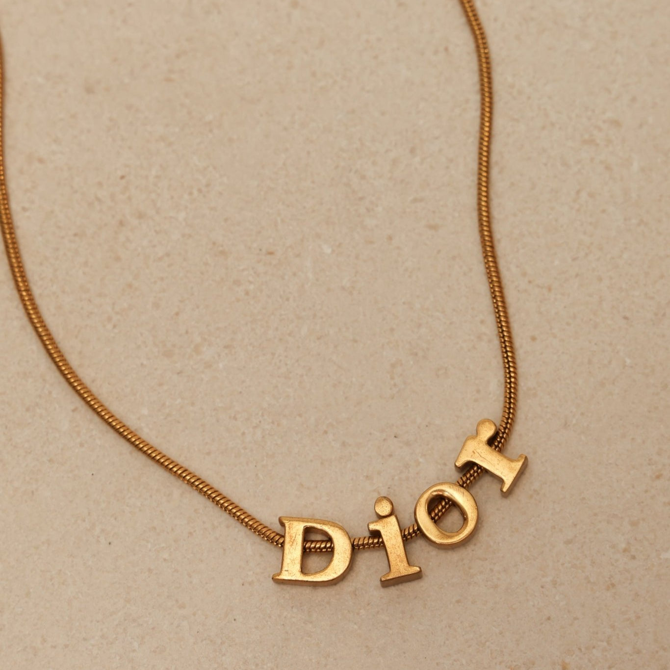Dior Logo Letters Pendant Necklace - FashioNica