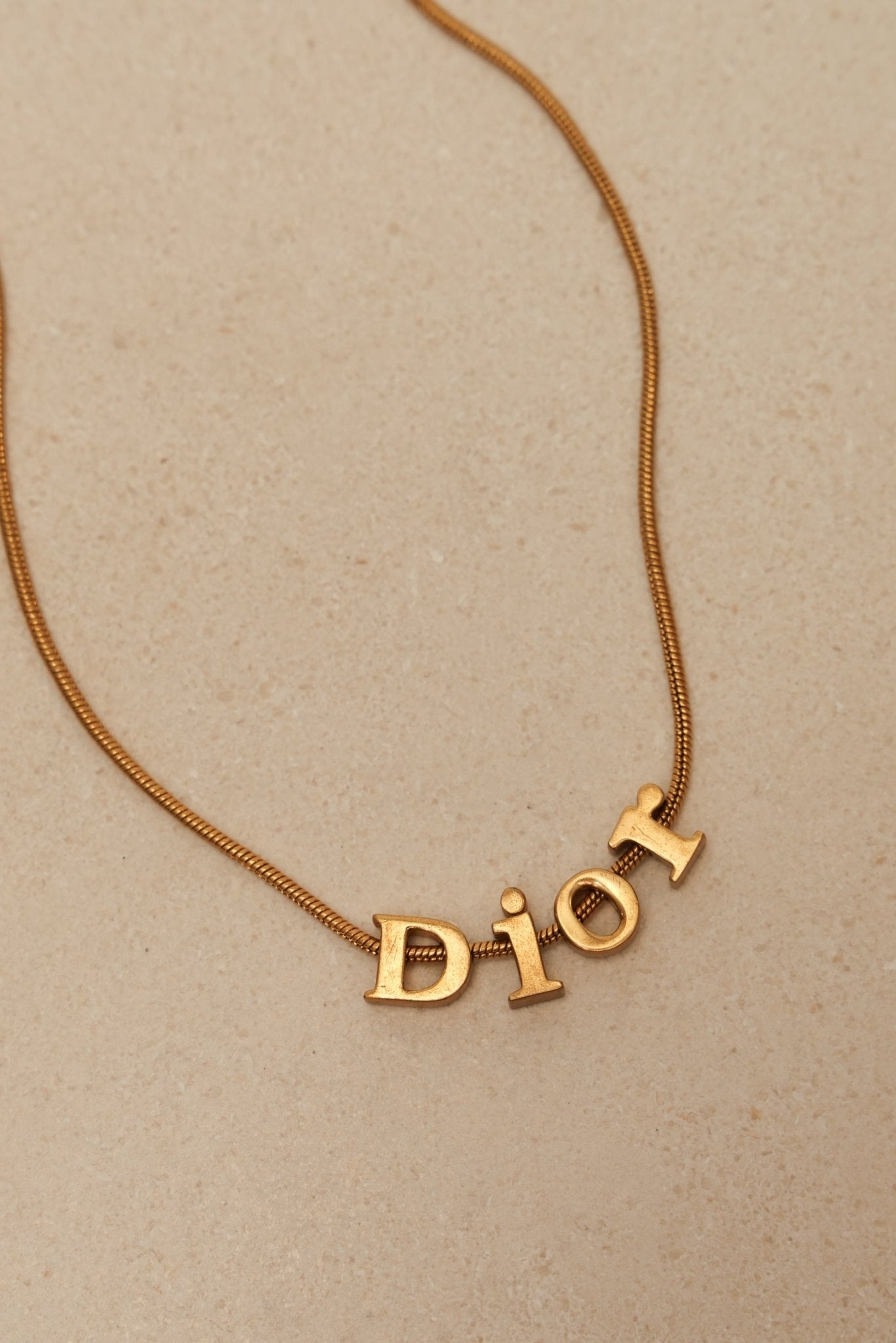 Dior Logo Letters Pendant Necklace - FashioNica