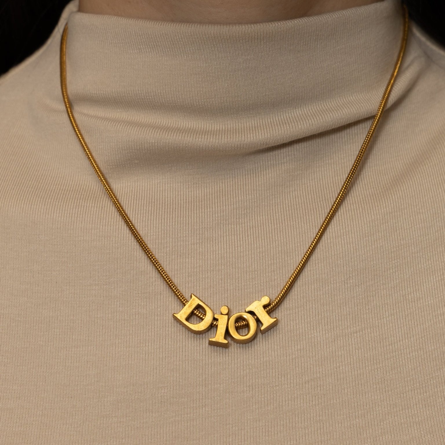 Dior Logo Letters Pendant Necklace - FashioNica