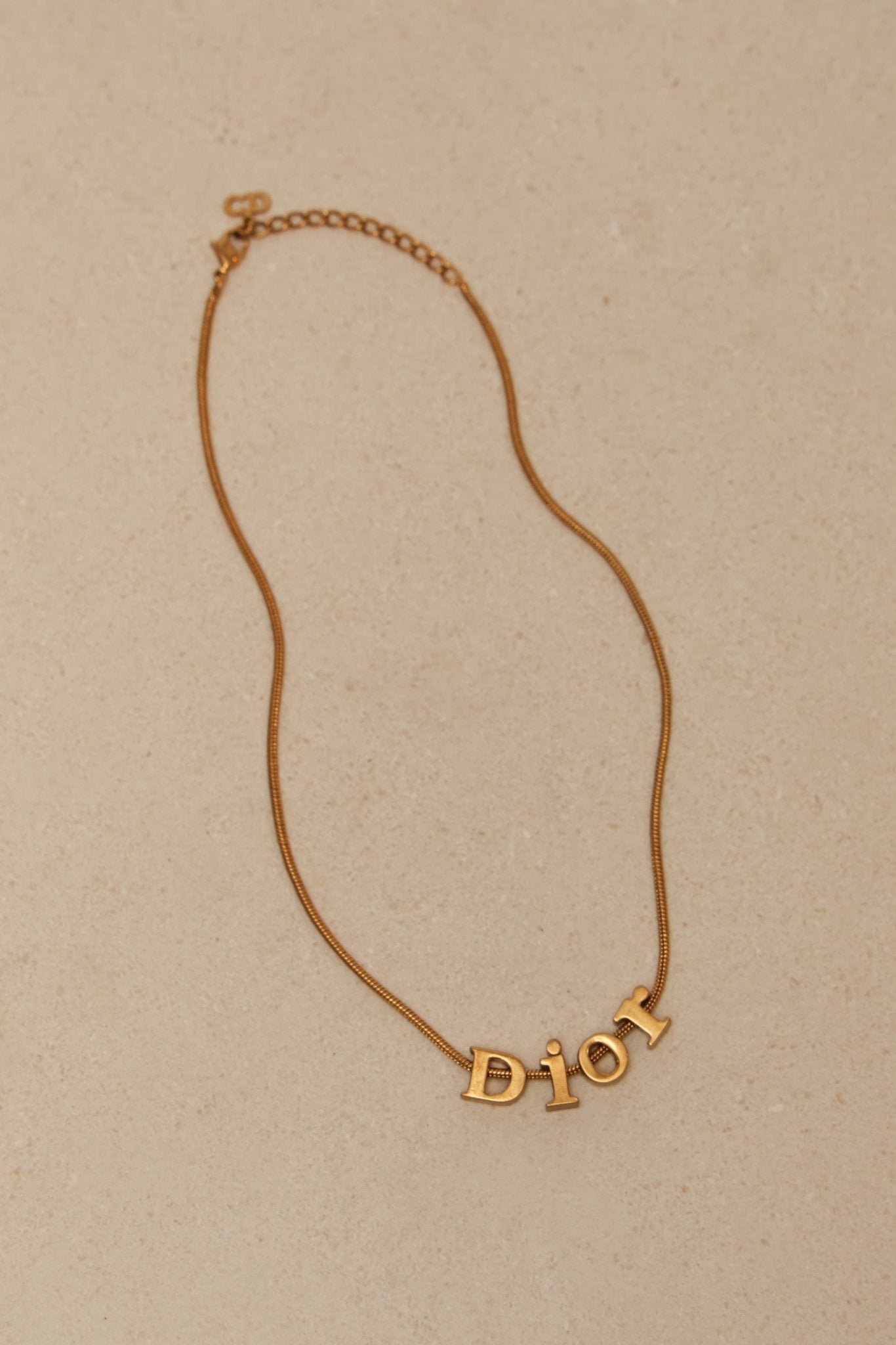Dior Logo Letters Pendant Necklace - FashioNica