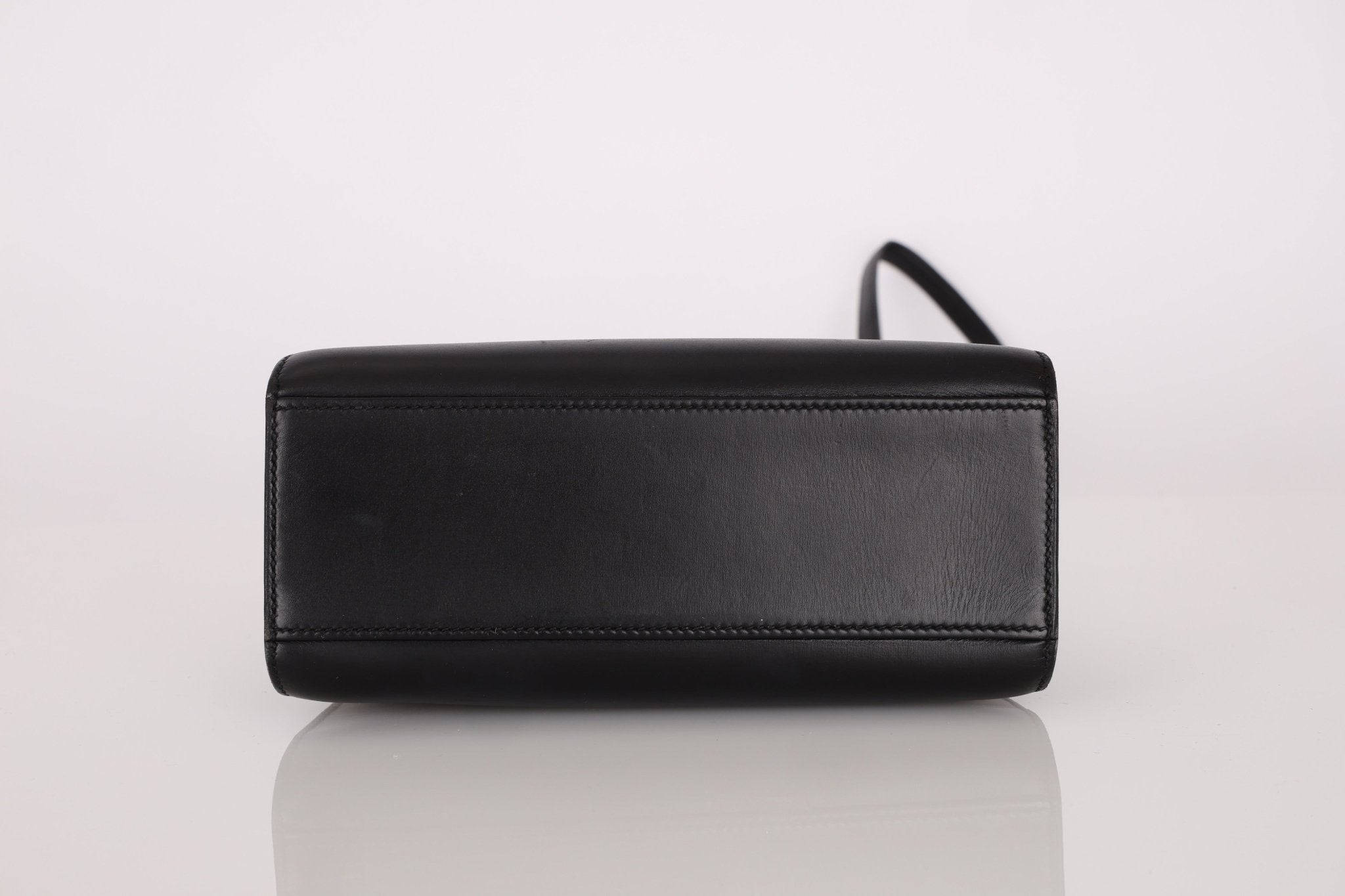 Discontinued Hermès 1988 Noir Box Kelly Sport 20 PM GHW - FashioNica