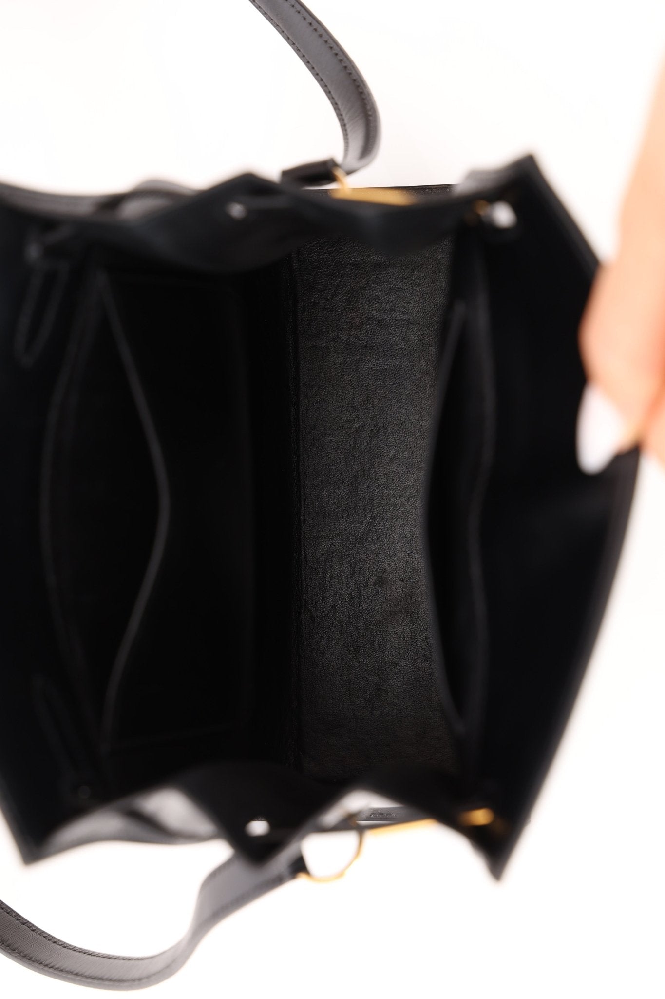 Discontinued Hermès 1990 Noir Box Kelly Sport 24 PM GHW - FashioNica