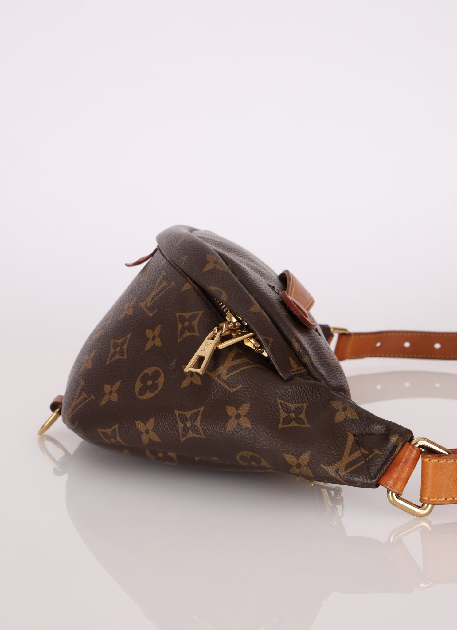Discontinued Louis Vuitton Monogram Bum Bag - FashioNica