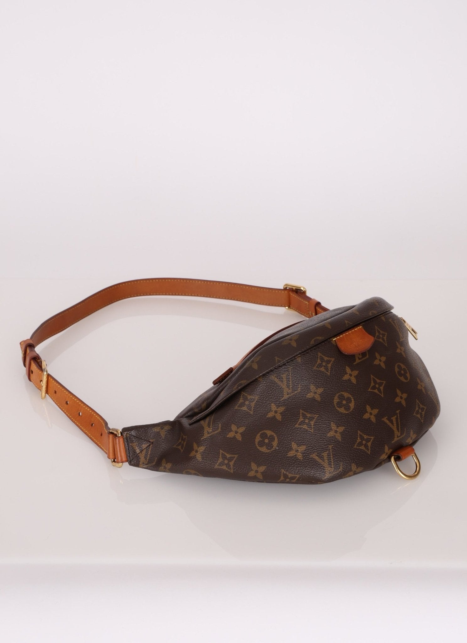 Discontinued Louis Vuitton Monogram Bum Bag - FashioNica