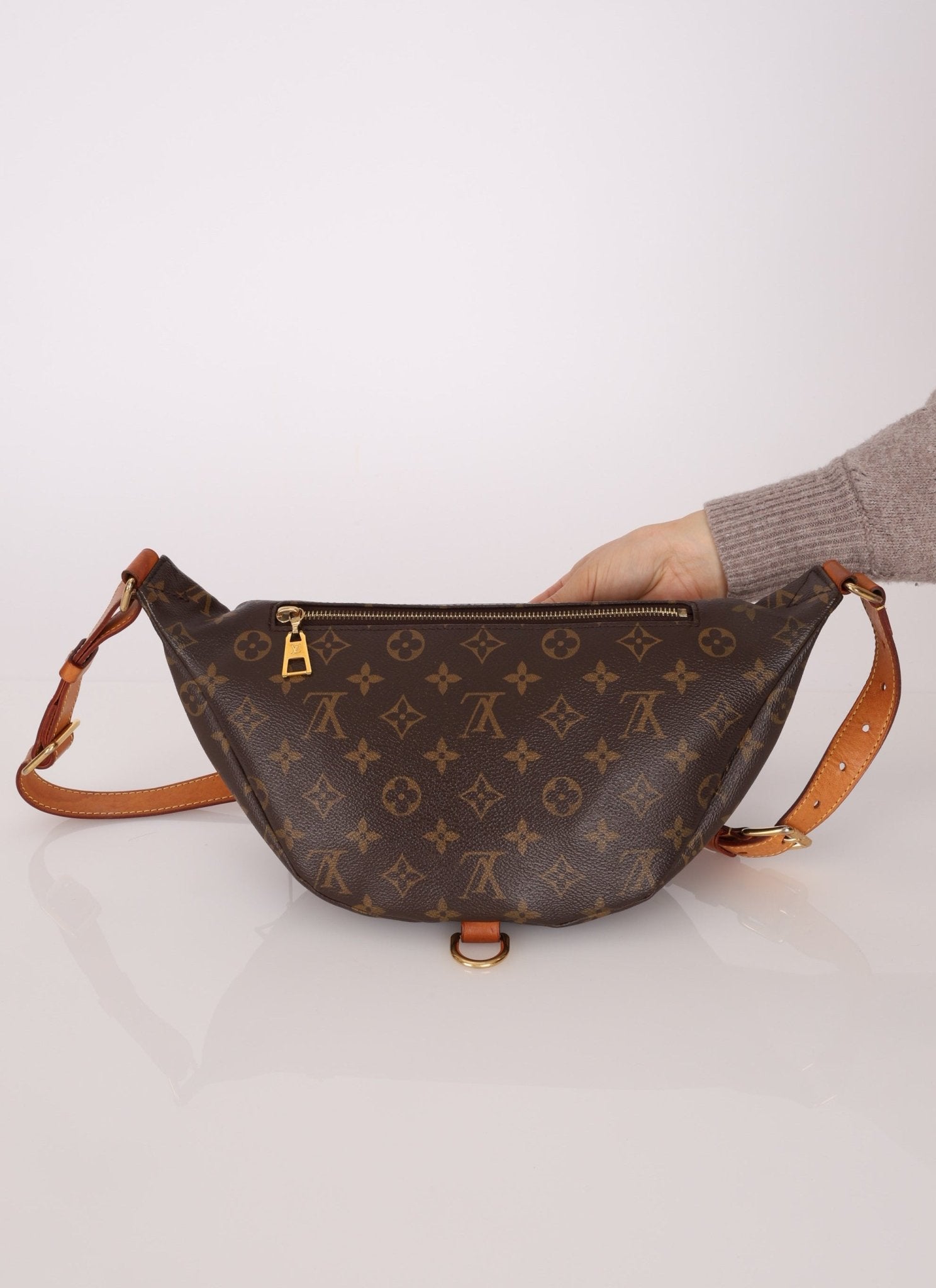 Discontinued Louis Vuitton Monogram Bum Bag - FashioNica