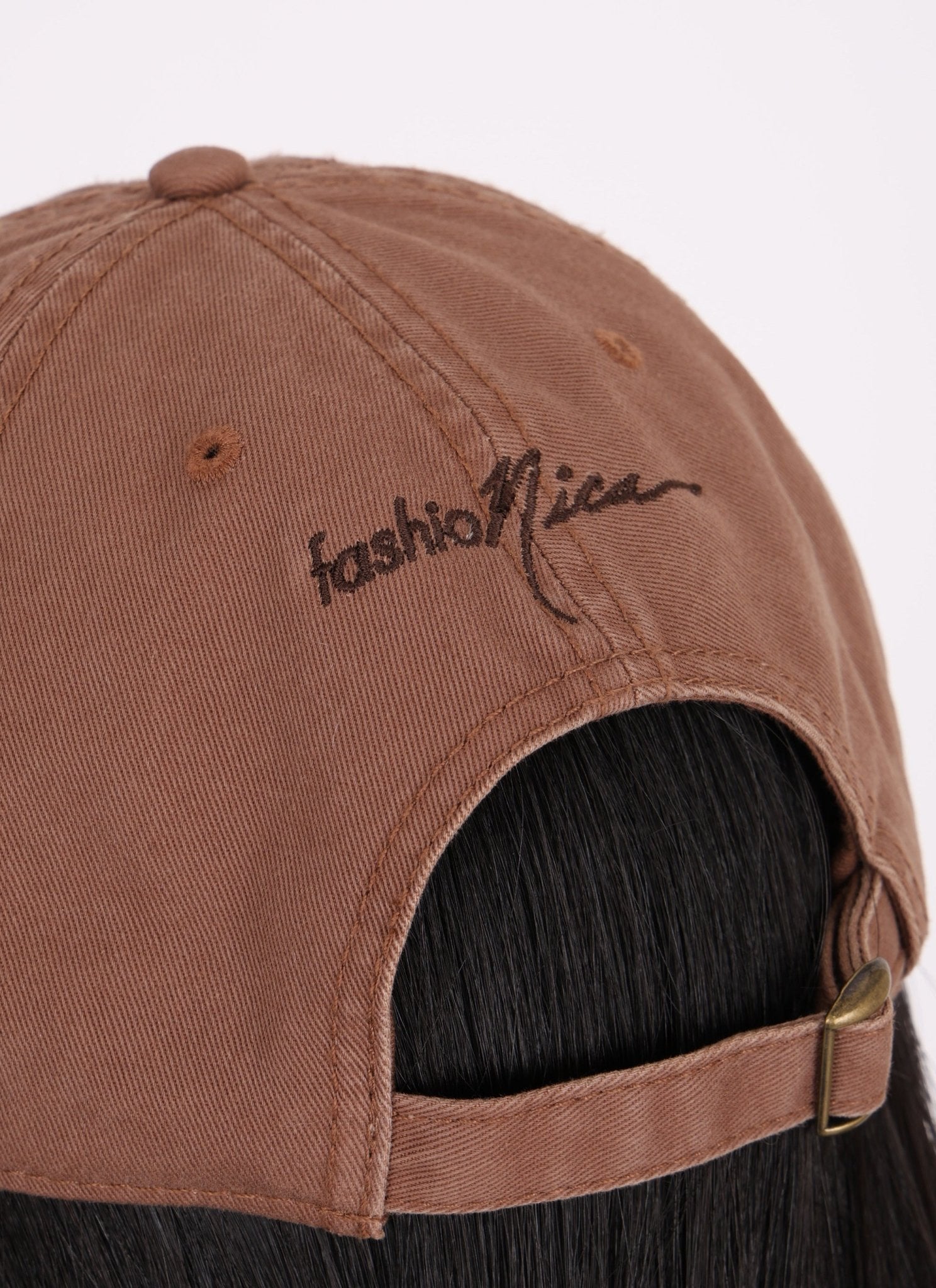 FashioNica Get That Bag Hat - Chocolat Chaud - FashioNica