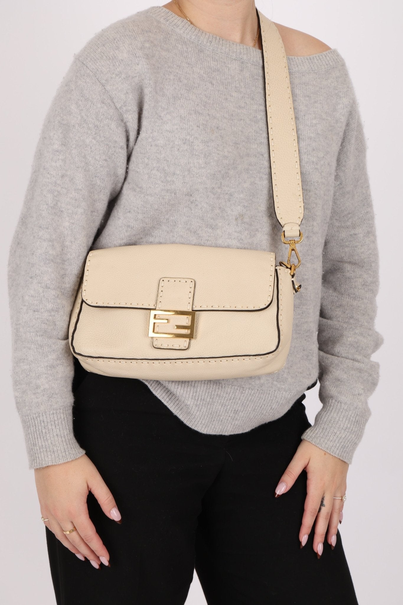 Fendi 1974 Cream Sellerissima Baguette GHW - FashioNica