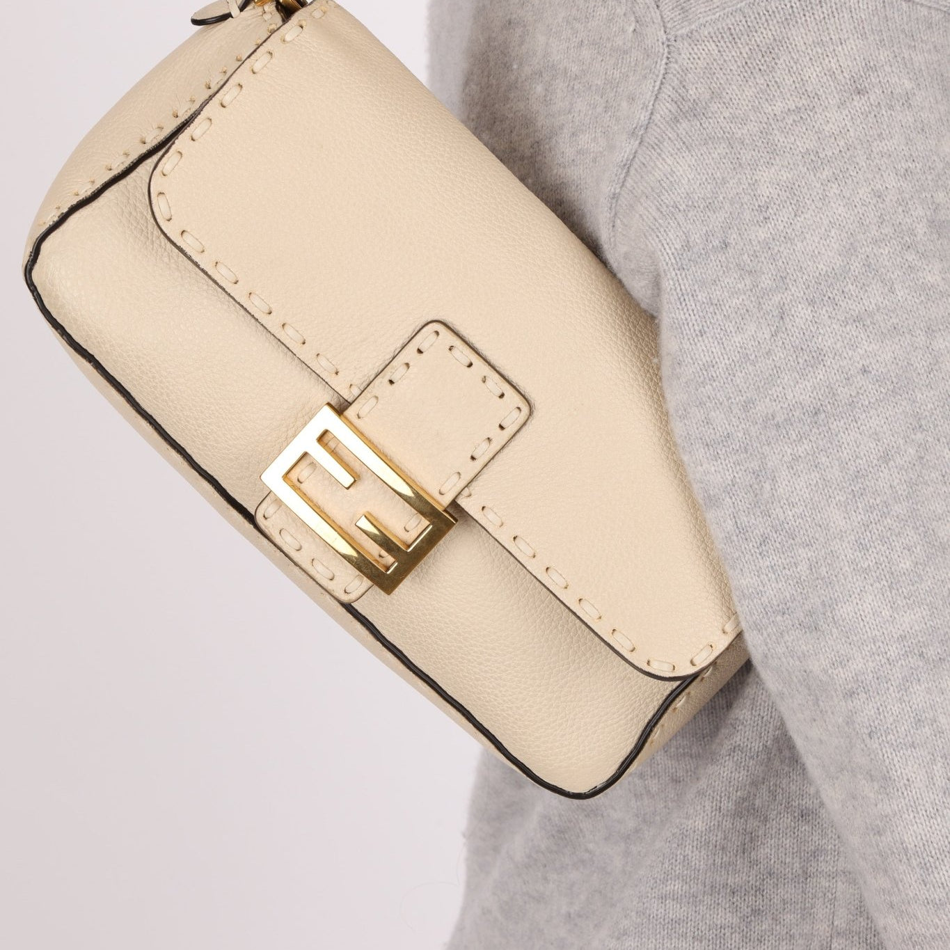 Fendi 1974 Cream Sellerissima Baguette GHW - FashioNica