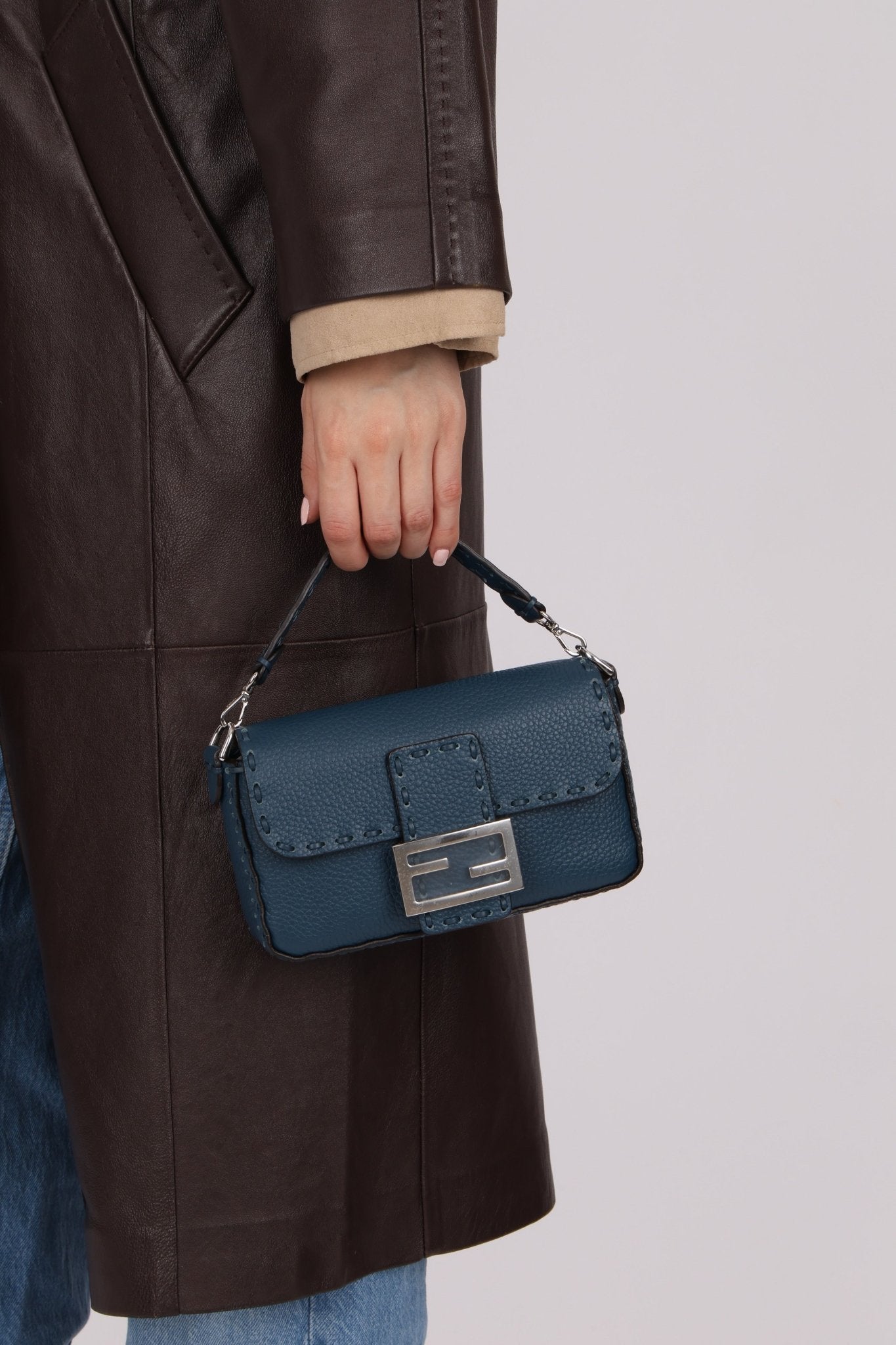 Fendi Blue Cuoio Romano Baguette Bag - FashioNica