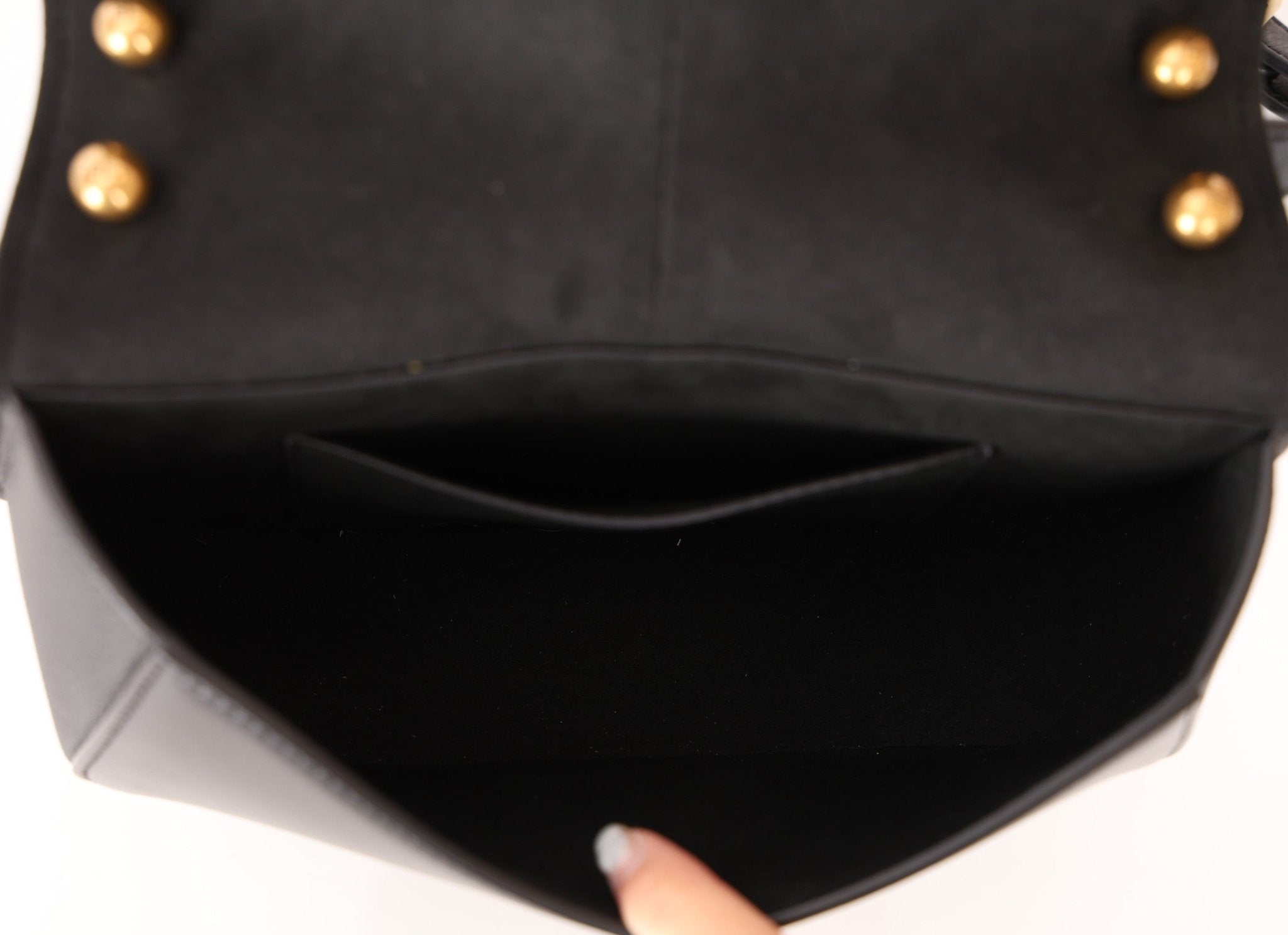 Fendi C’mon Black Medium Shoulder Bag - FashioNica