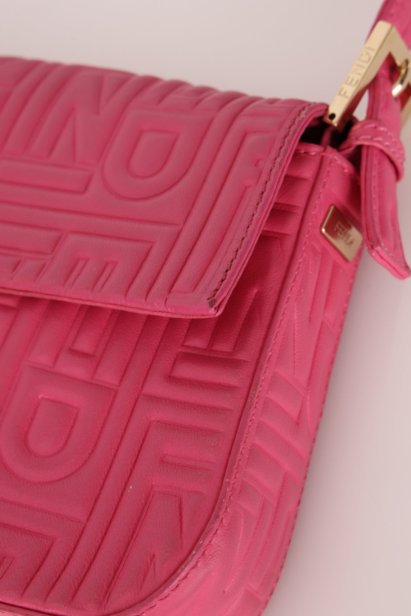 Fendi Fuchsia Logo Lambskin Embossed Baguette - FashioNica