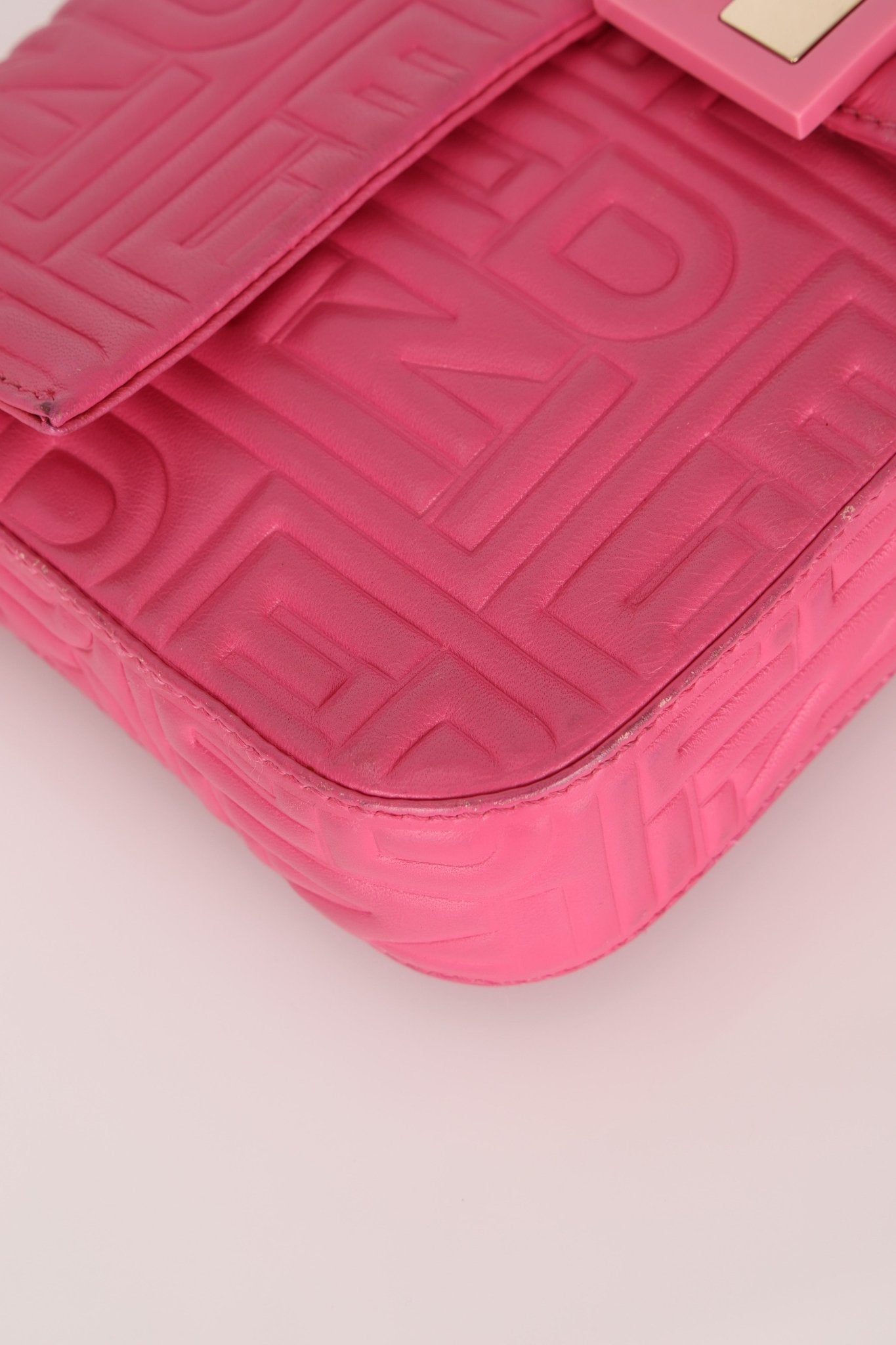 Fendi Fuchsia Logo Lambskin Embossed Baguette - FashioNica