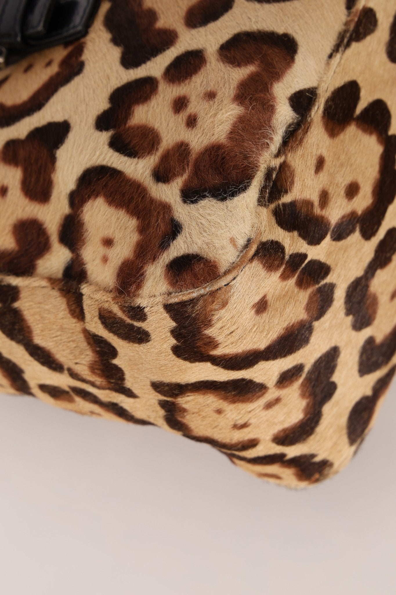 Fendi Jaguar Print Ponyhair Baguette Bag - FashioNica
