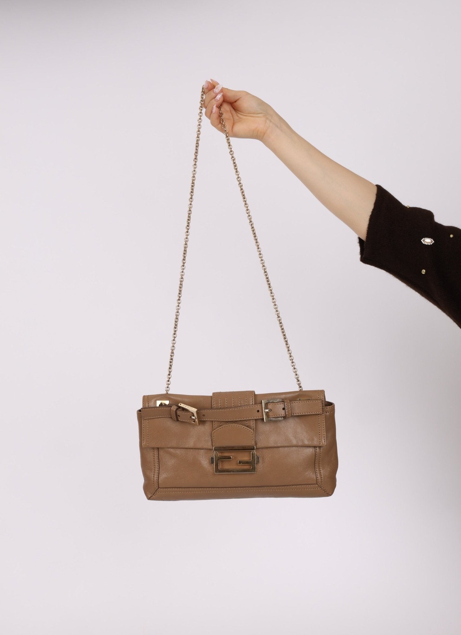 Fendi Leather Chain Baguette - FashioNica