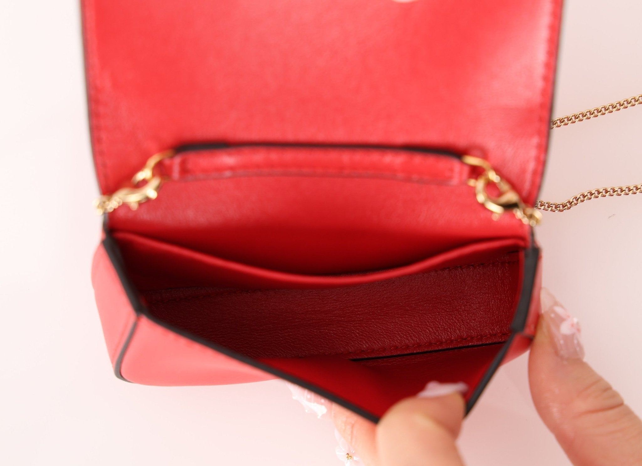 Fendi Leather Nano Chain Baguette - FashioNica