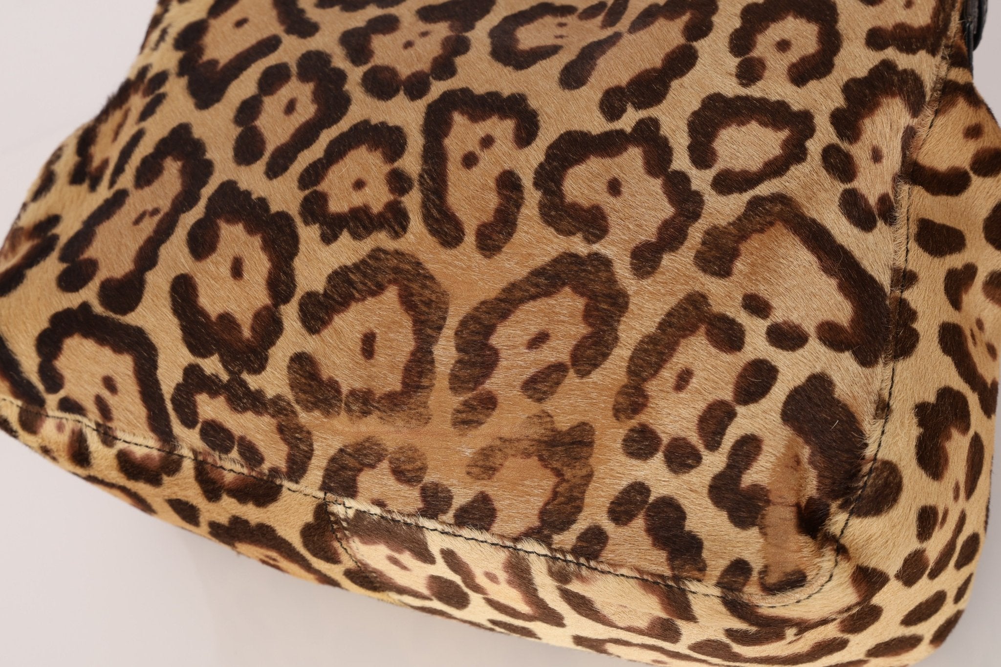 Fendi Leopard Print Ponyhair Mamma Baguette - FashioNica