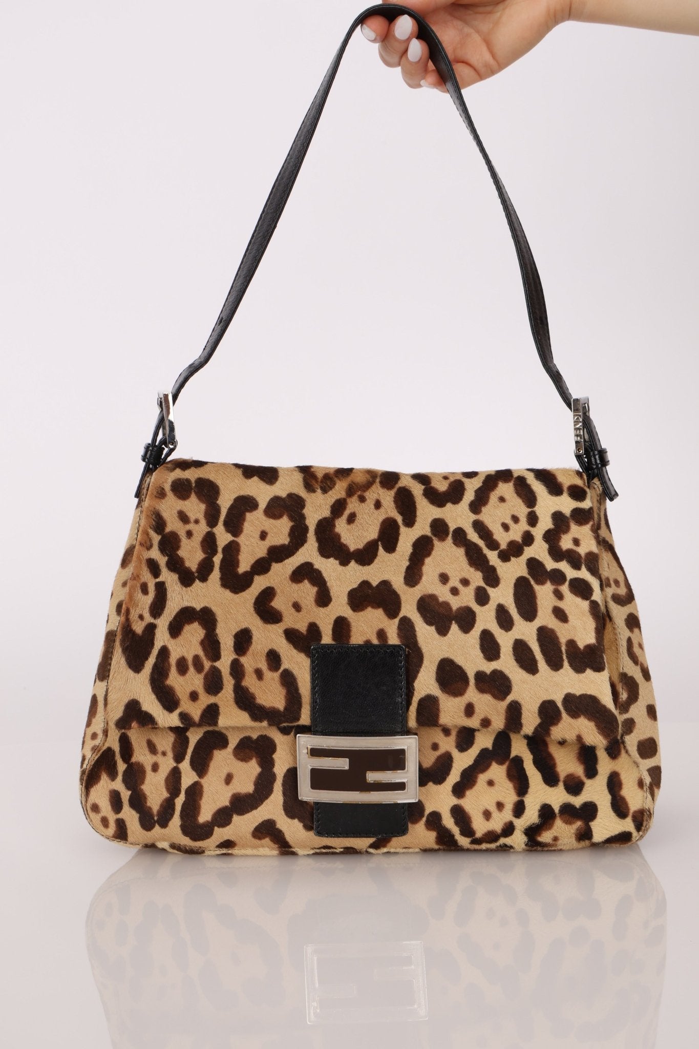 Fendi Leopard Print Ponyhair Mamma Baguette - FashioNica