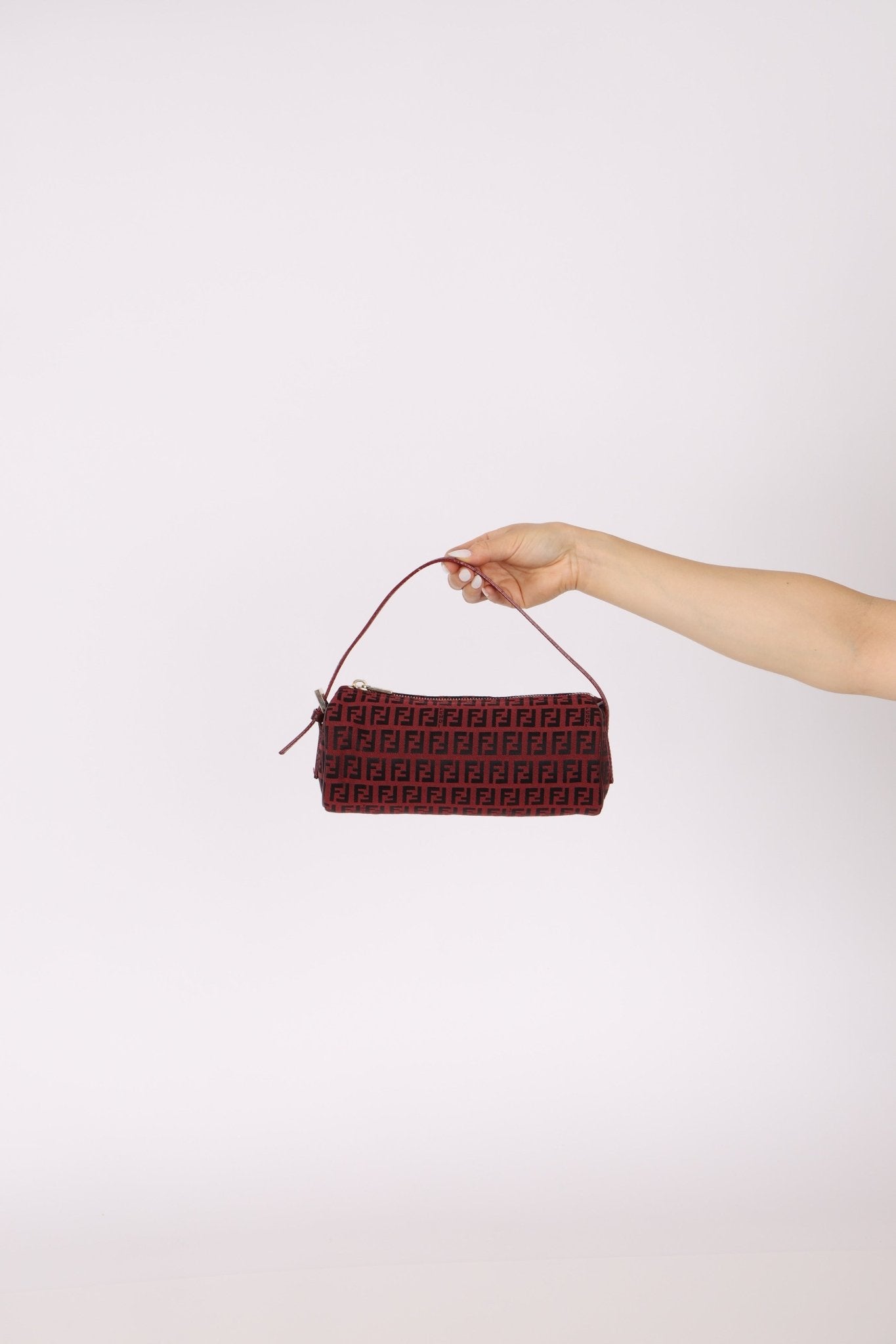 Fendi Red Zucchino Pochette - FashioNica