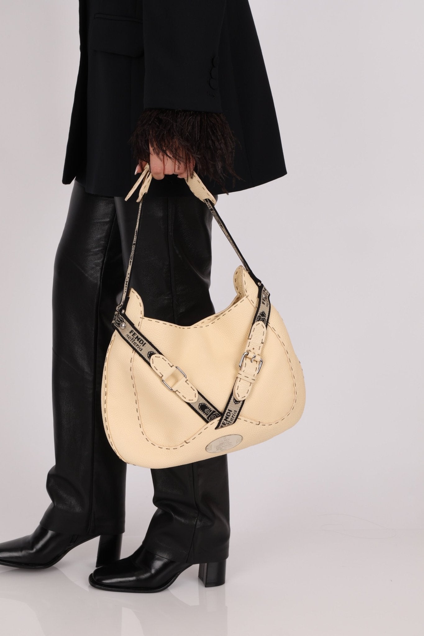 Fendi Selleria Buckle Grained Leather Hobo - FashioNica