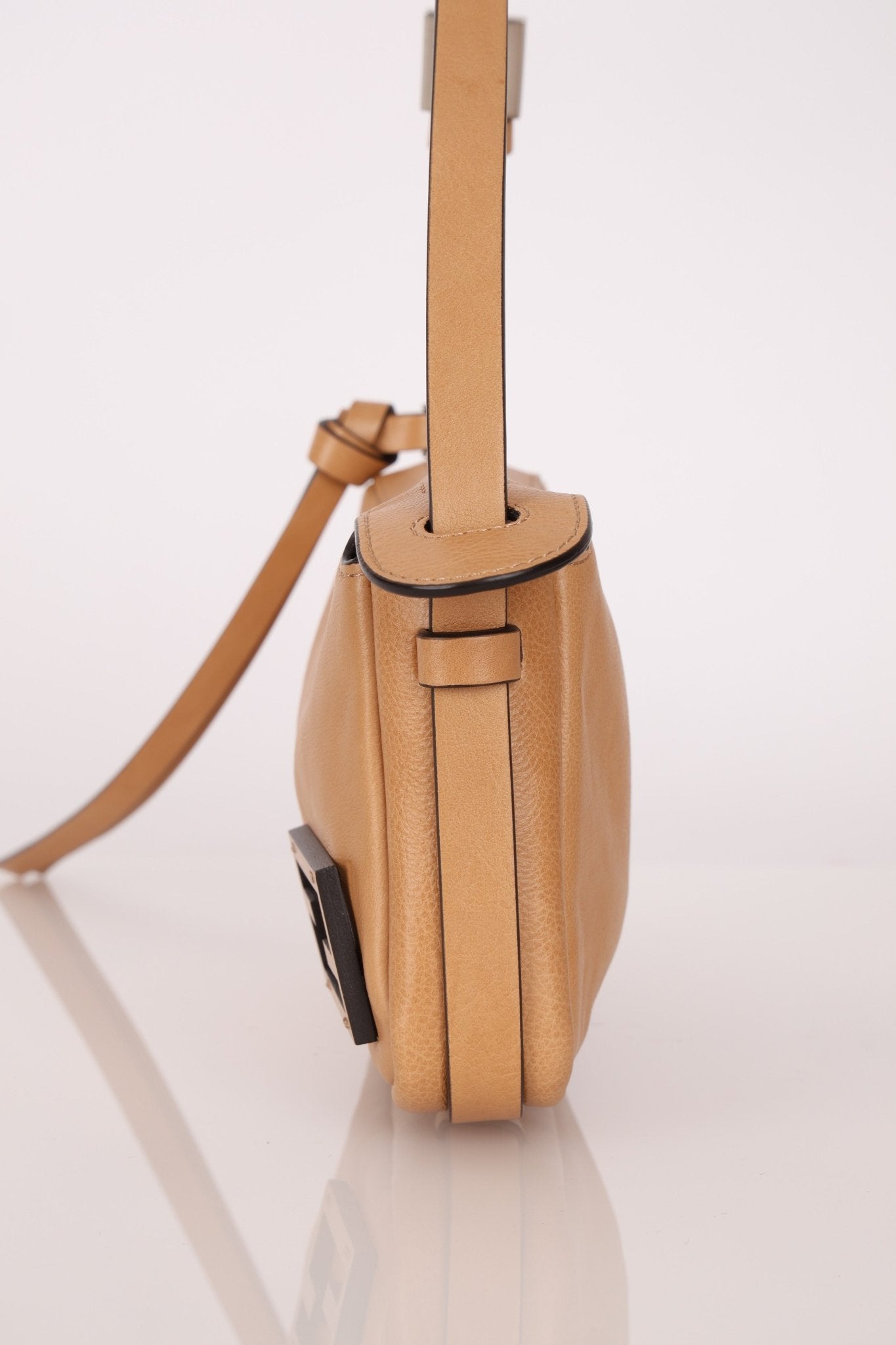Fendi Simply Fendi Mini Pochette - FashioNica