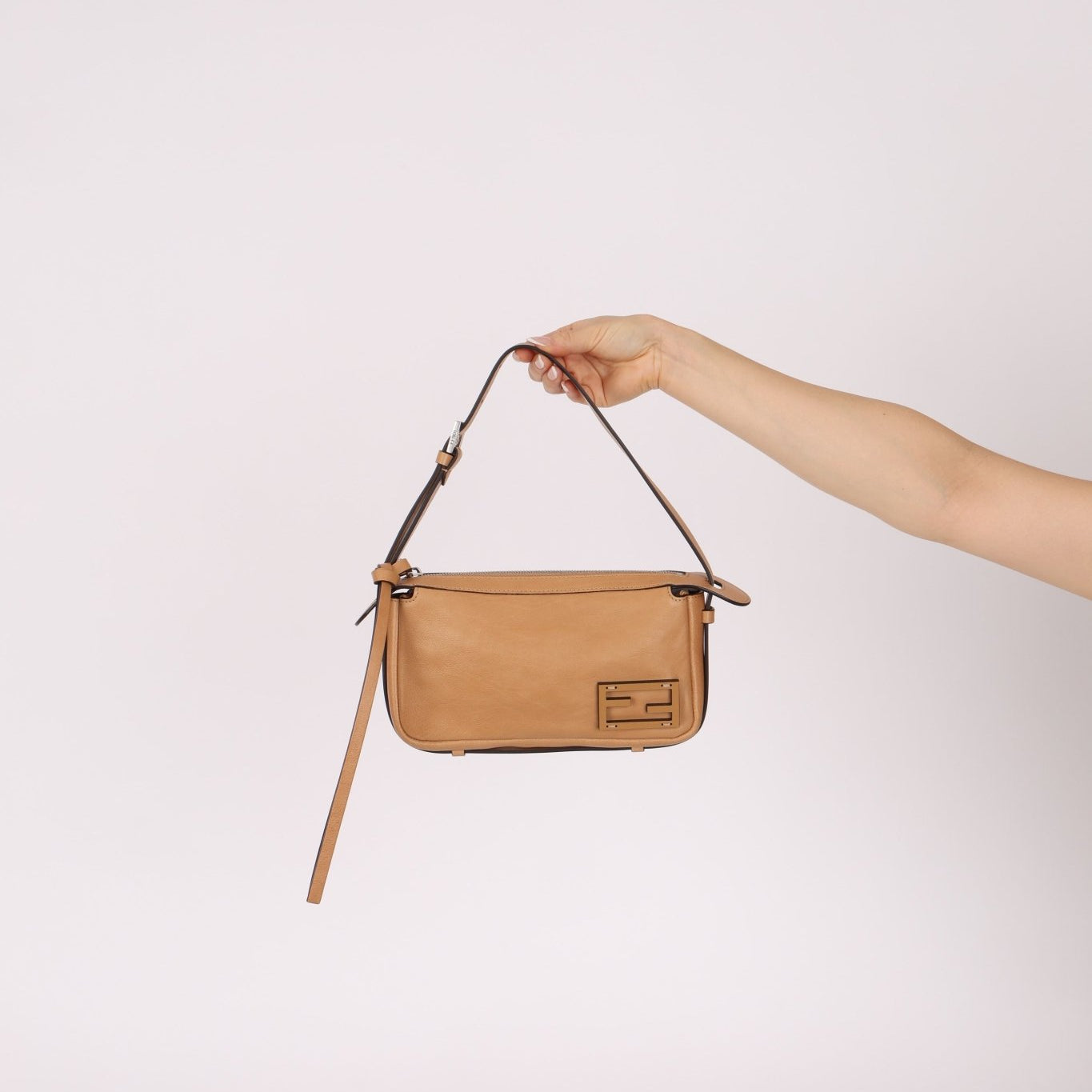 Fendi Simply Fendi Mini Pochette - FashioNica