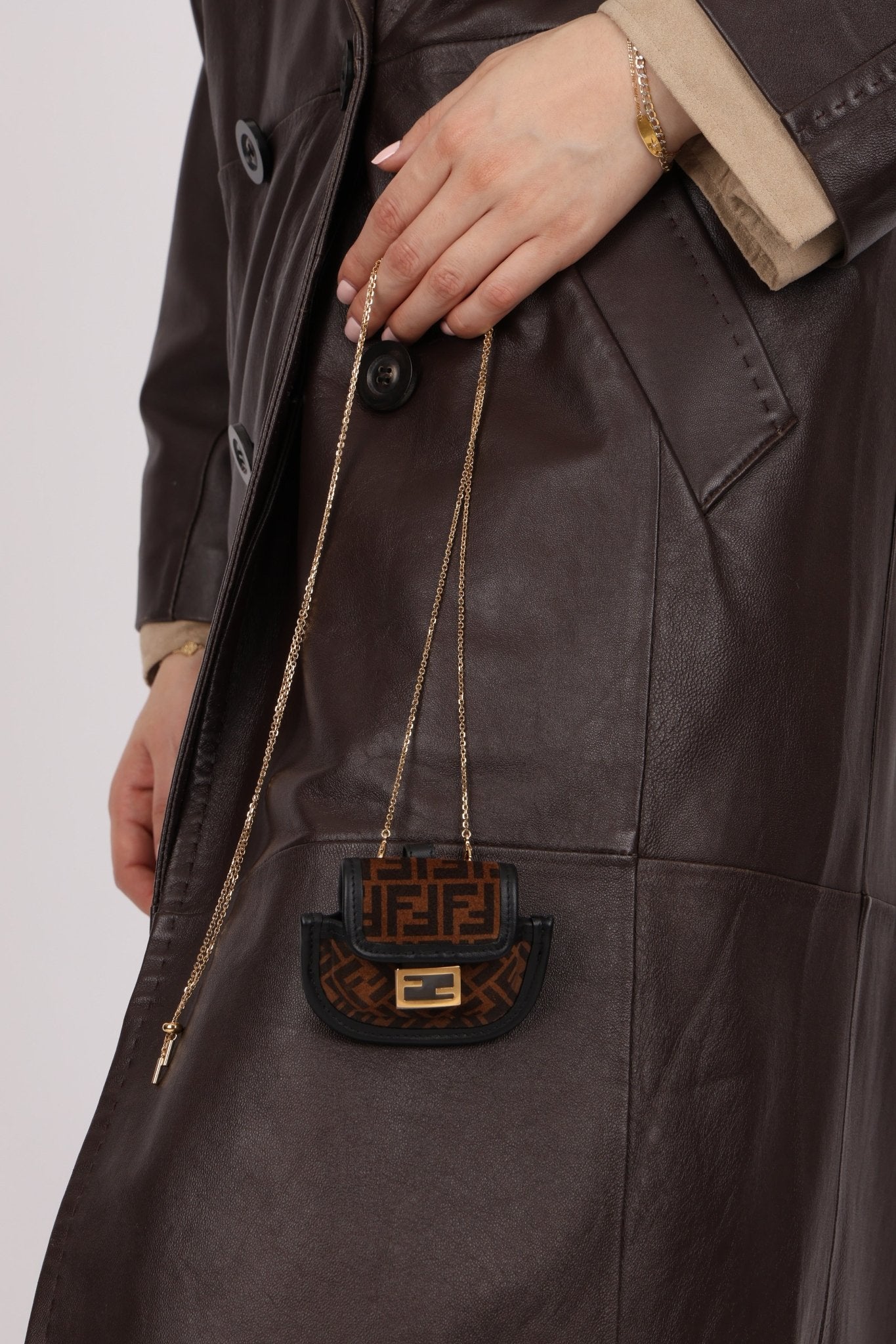 Fendi Zucca FF Airpods Pro Case - FashioNica