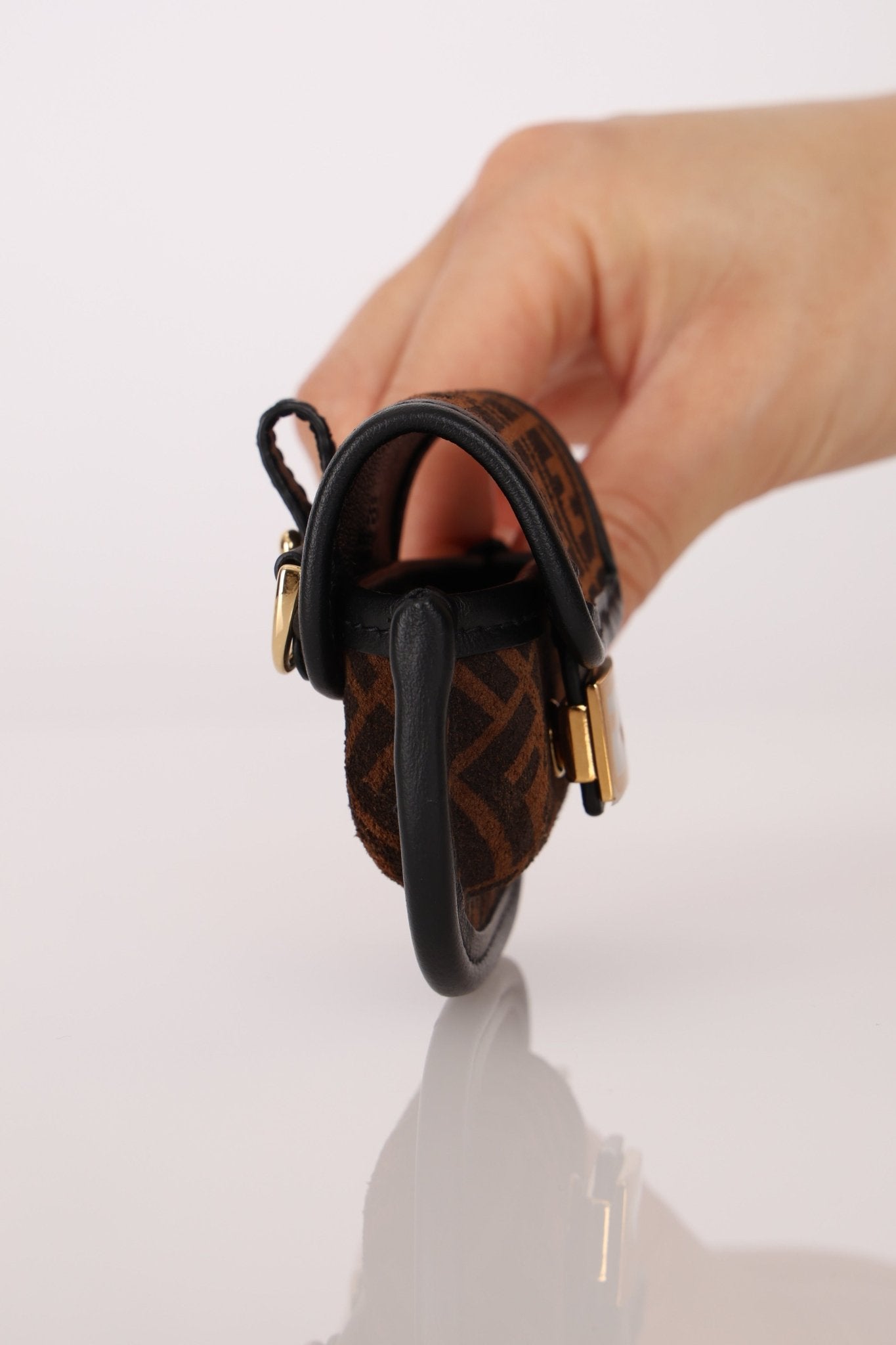 Fendi Zucca FF Airpods Pro Case - FashioNica