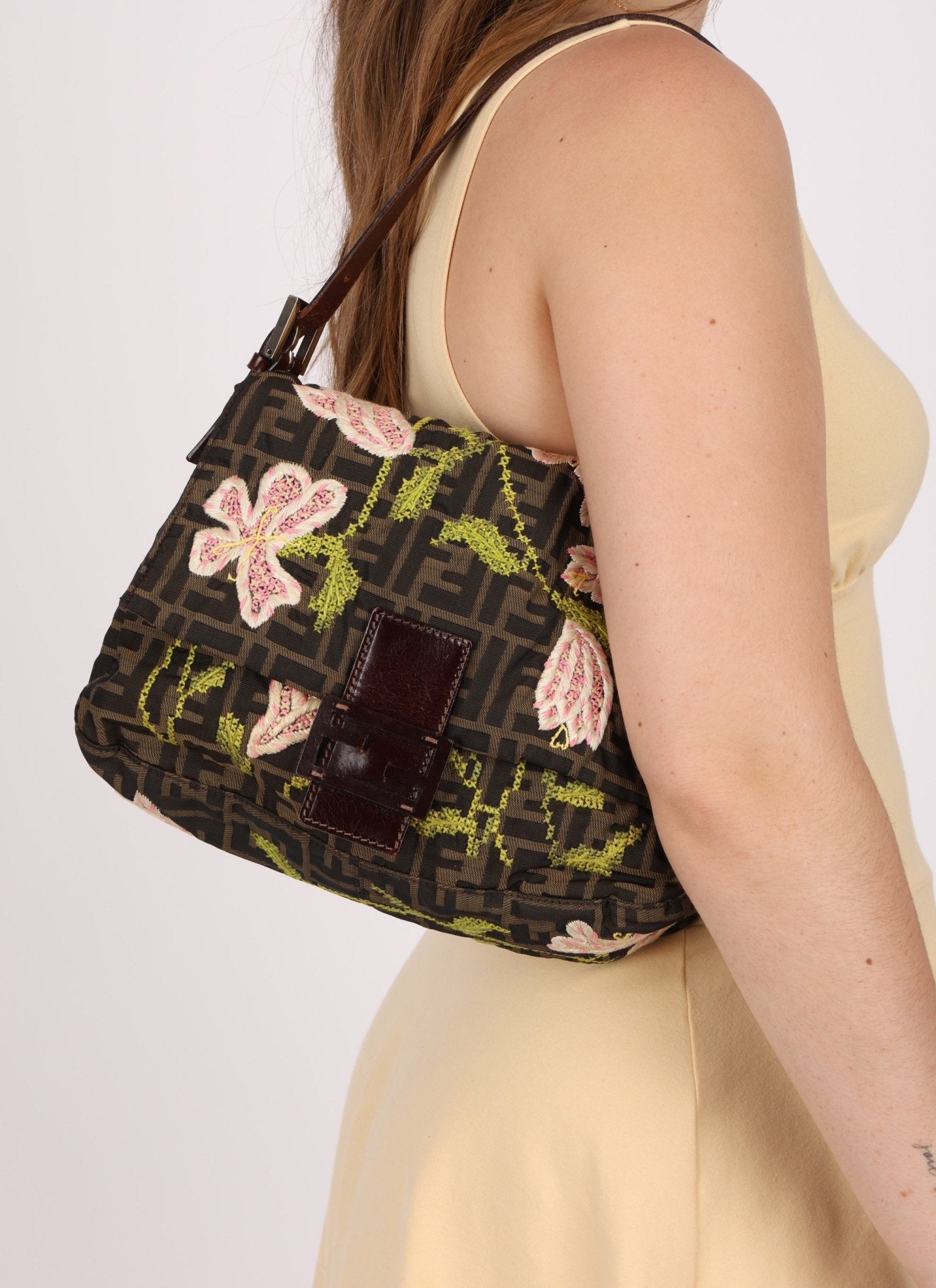 Fendi Zucca Floral Embroidered Mamma Baguette - FashioNica