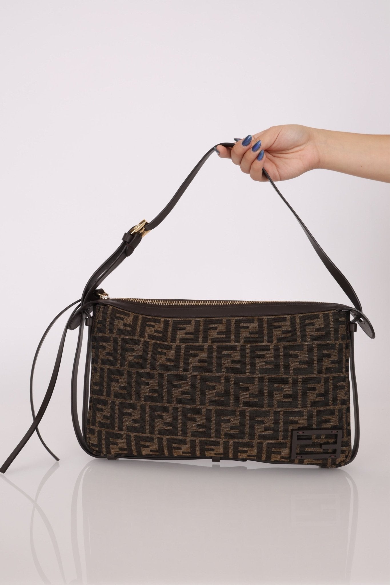 Fendi Zucca Medium Simply Shoulder Bag - FashioNica