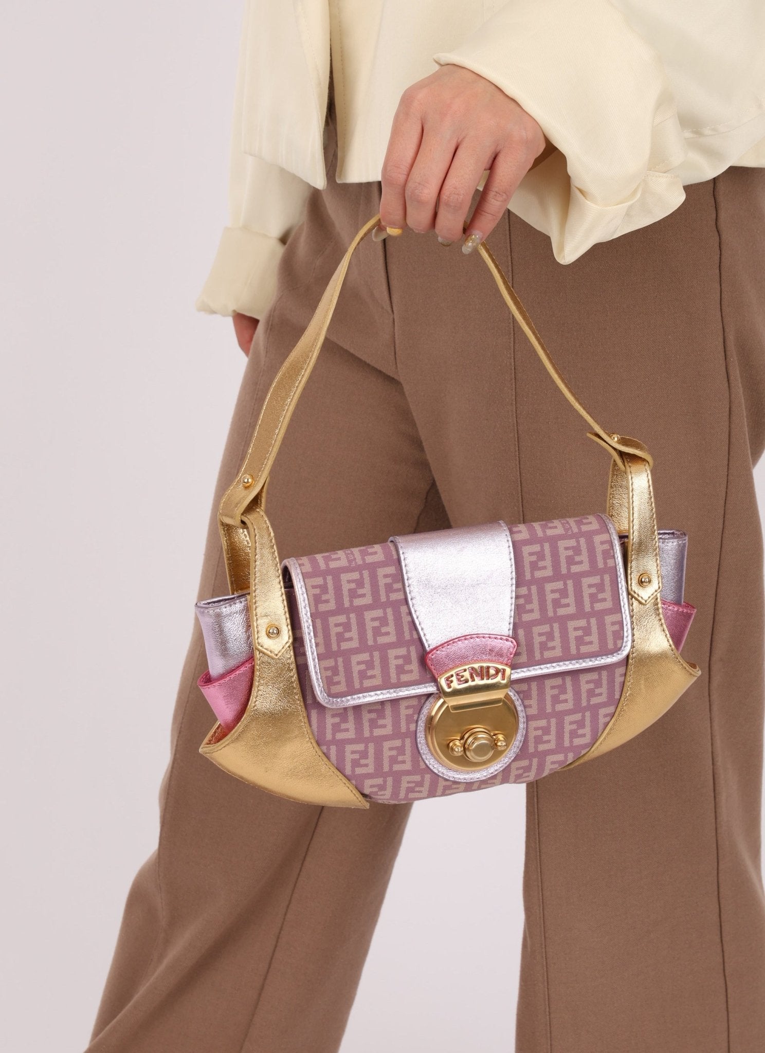 Fendi Zucchino Borsa Tuc Shoulder Bag - FashioNica