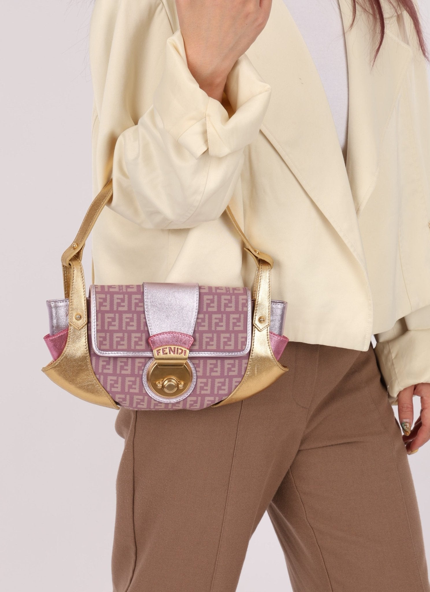 Fendi Zucchino Borsa Tuc Shoulder Bag - FashioNica