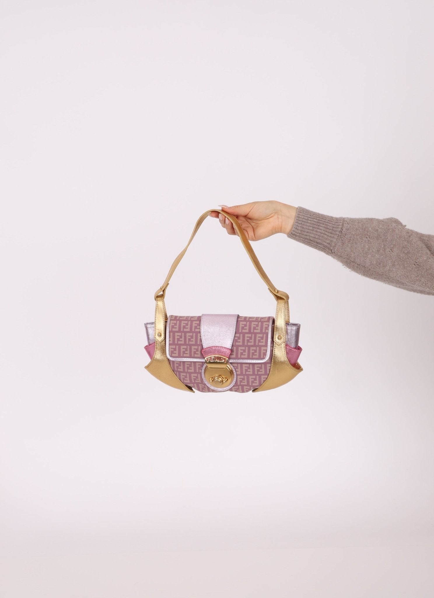 Fendi Zucchino Borsa Tuc Shoulder Bag - FashioNica