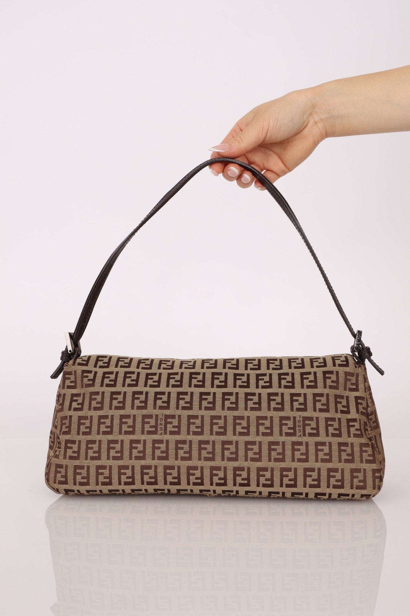 Fendi Zucchino East West Mamma Baguette - FashioNica