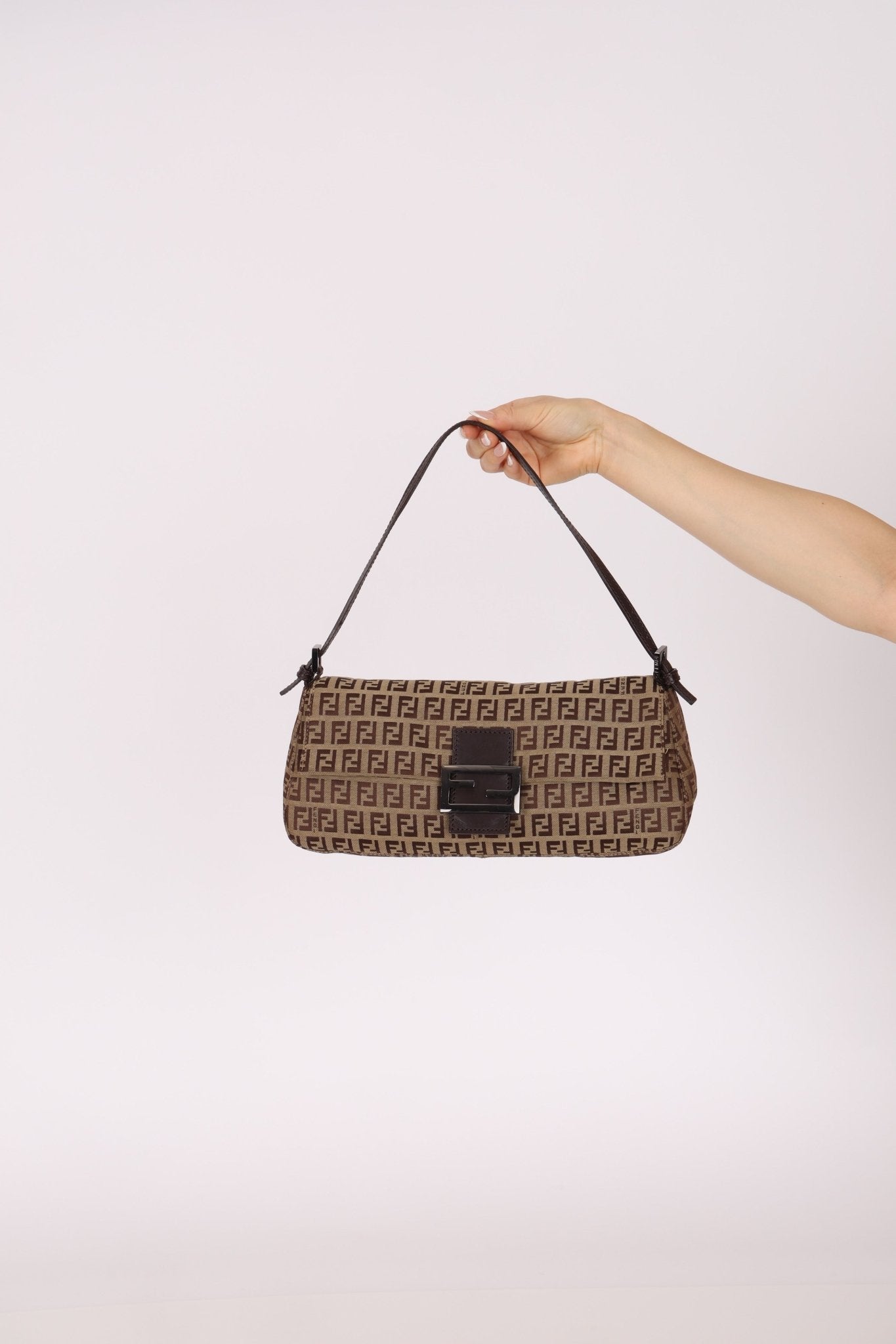 Fendi Zucchino East West Mamma Baguette - FashioNica