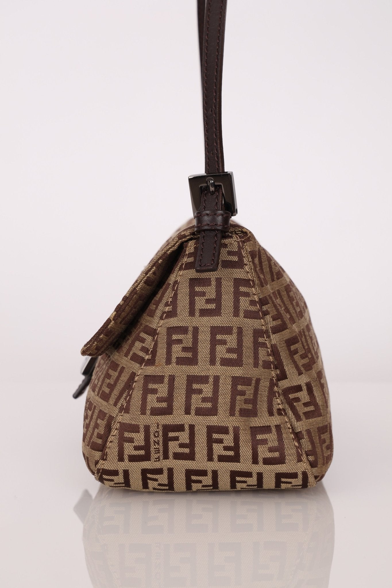 Fendi Zucchino East West Mamma Baguette - FashioNica