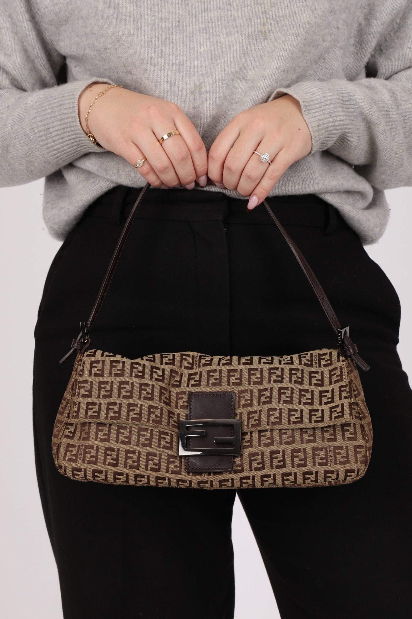 Fendi Zucchino East West Mamma Baguette - FashioNica