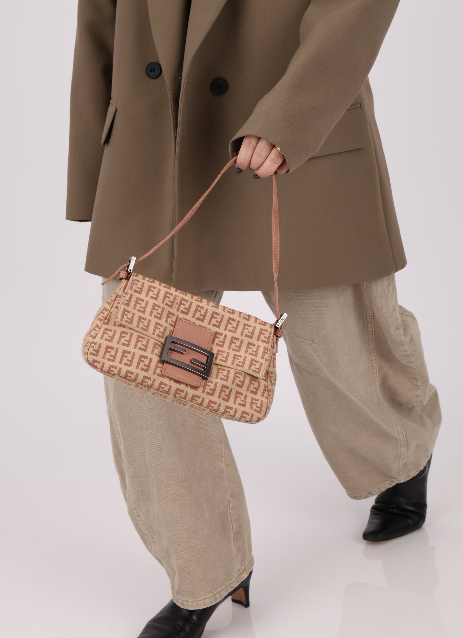 Fendi Zucchino Mauve Mini Mamma Baguette - FashioNica